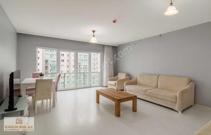 Metrobüse E-5 Yakın 2+1 Ebeveyn Banyolu Site İçi Daire - Görsel 10