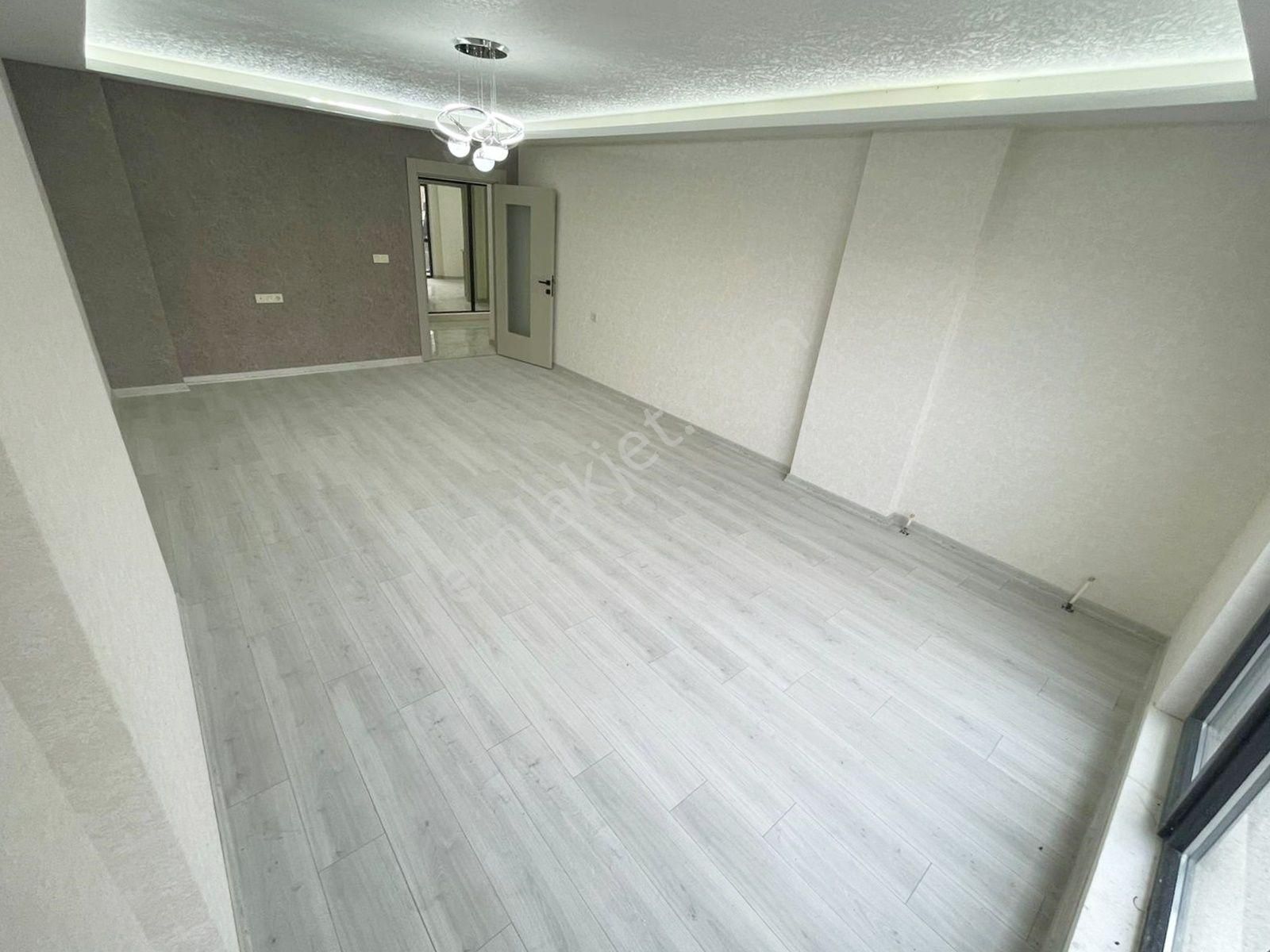 **karakaya`da 4+1 Ebeveyn Banyolu Çift Balkonlu Fırsat Dairesi** - Görsel 4