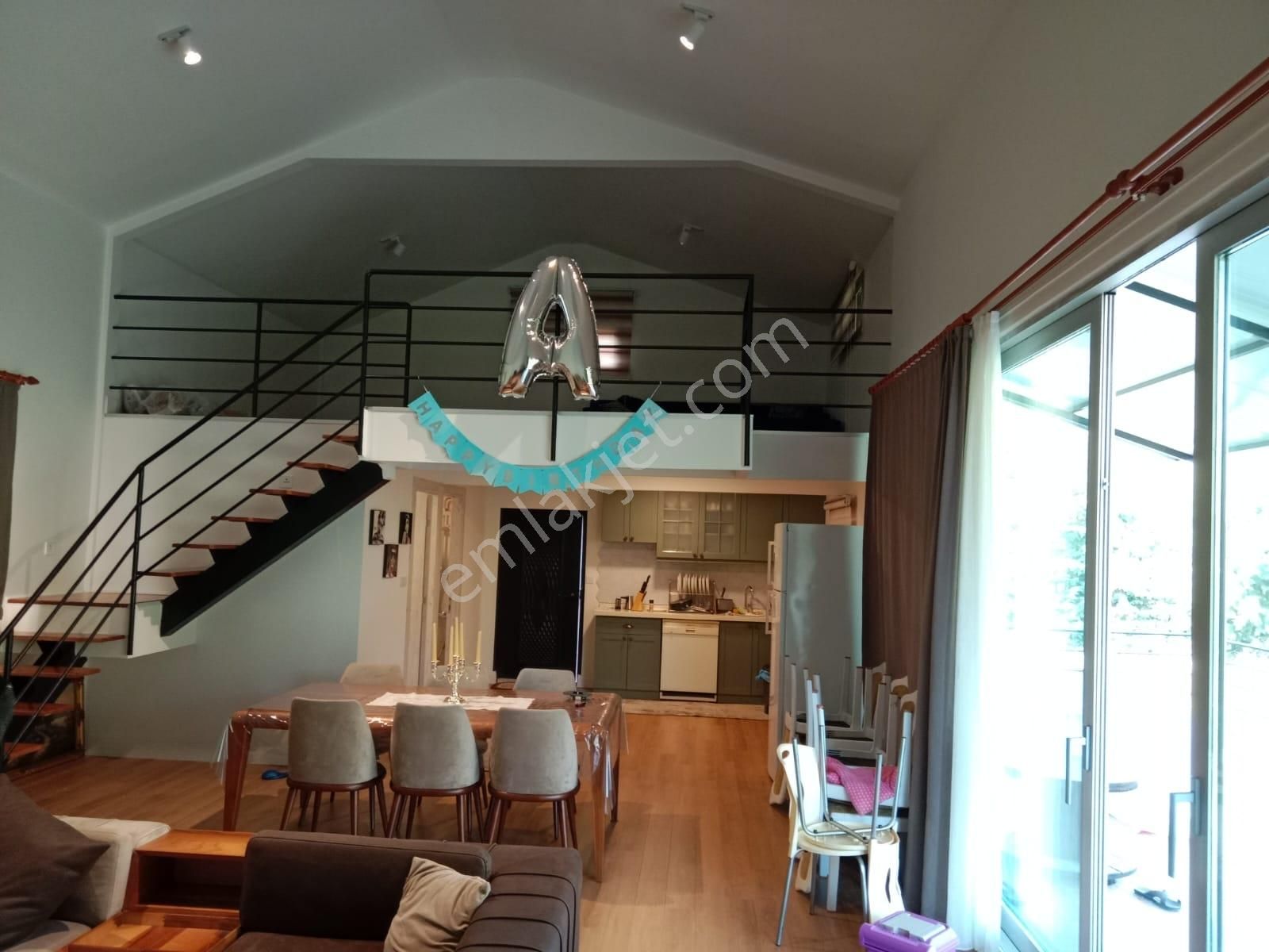 Mir'denbalıkesir Ayvacık'da Hobi Bahçeli Satılık Müstakil Ev - Görsel 4