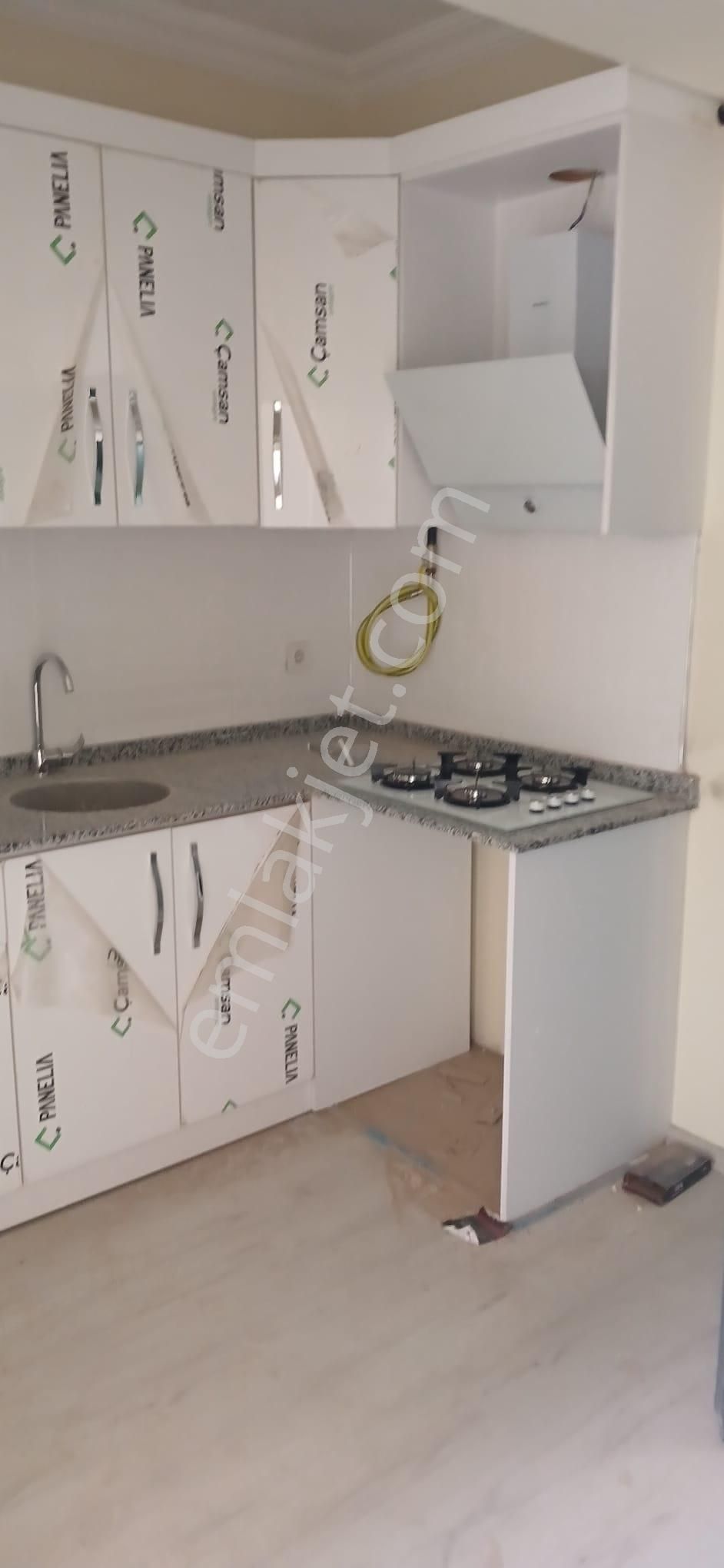 Menemen Koyundere De Sıfır Kiralık 1+1 Lüks Daire