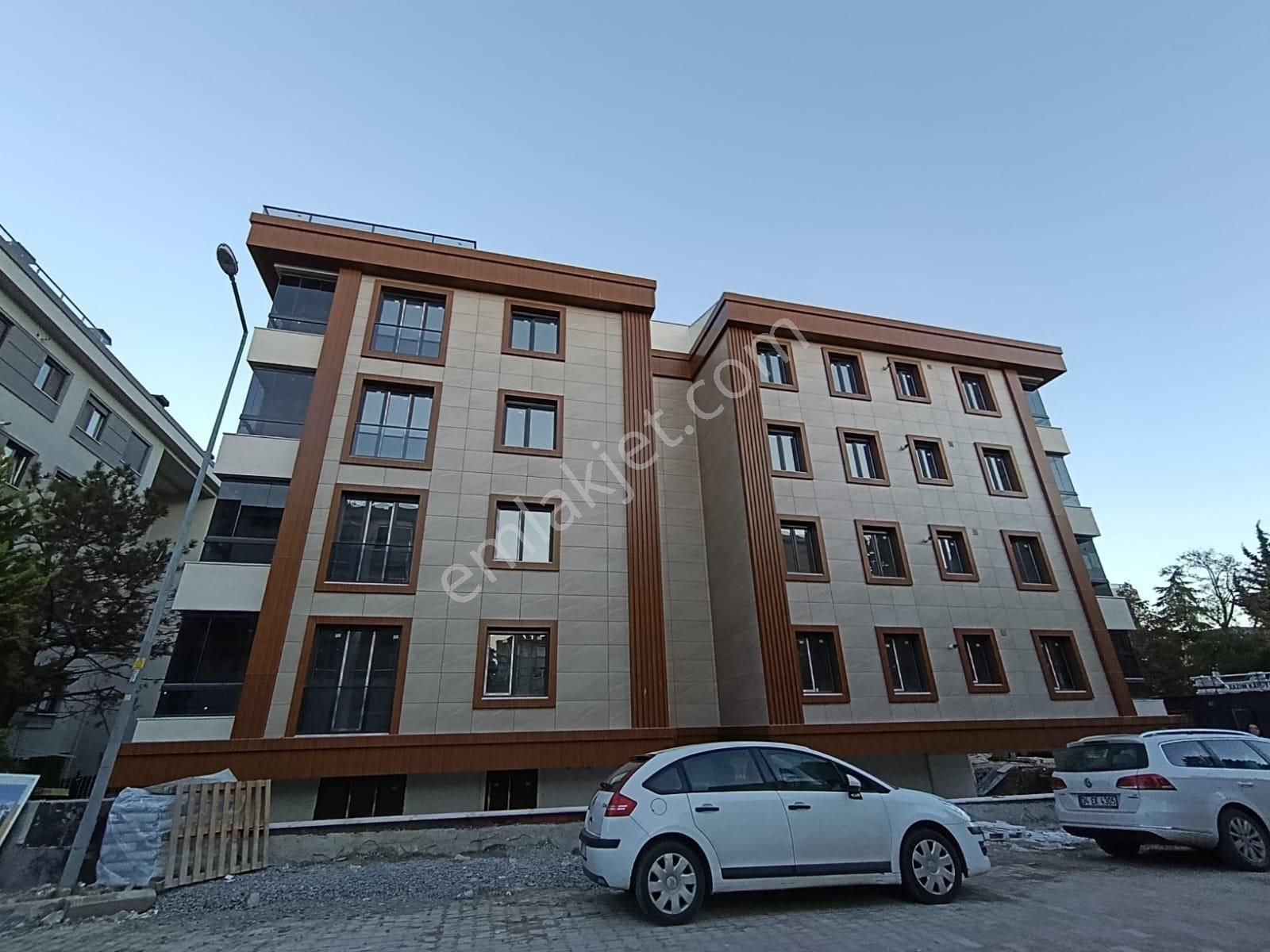 Bahçelievler Aka Koleji Sokağı 2+1 Yeni Bina Satılık Daire - Görsel 3