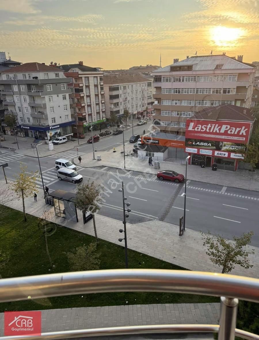 Çarşıda 3+1 Harika Konumda Daire! - Görsel 4