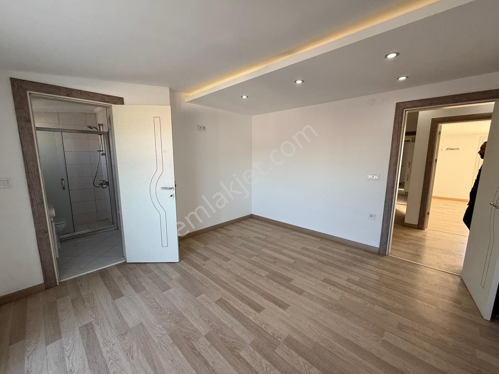 Full Deniz Manzaralı Çatı Dubleks 4₺1 Daire - Görsel 20