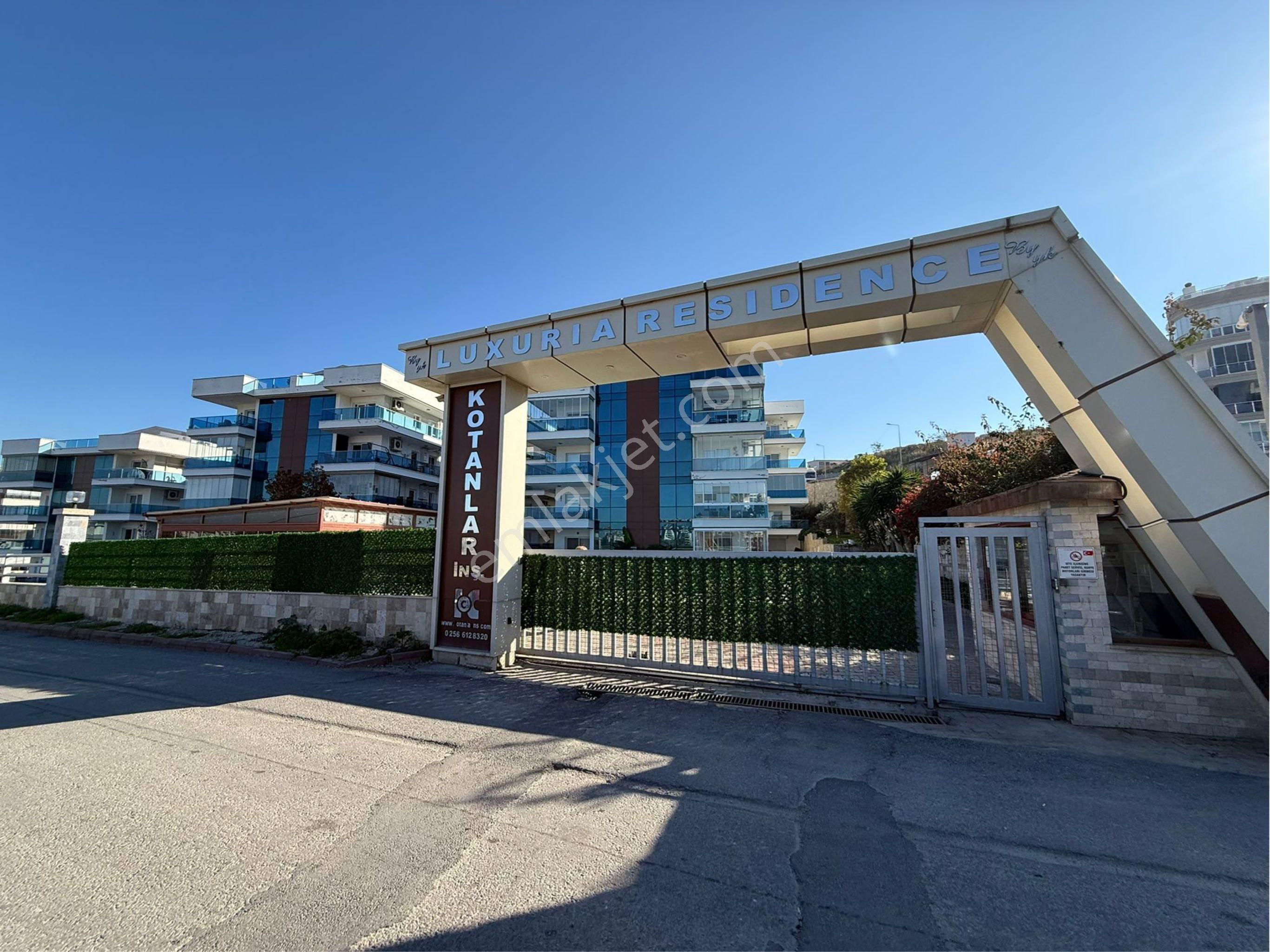 Full Deniz Manzaralı Çatı Dubleks 4₺1 Daire - Görsel 2