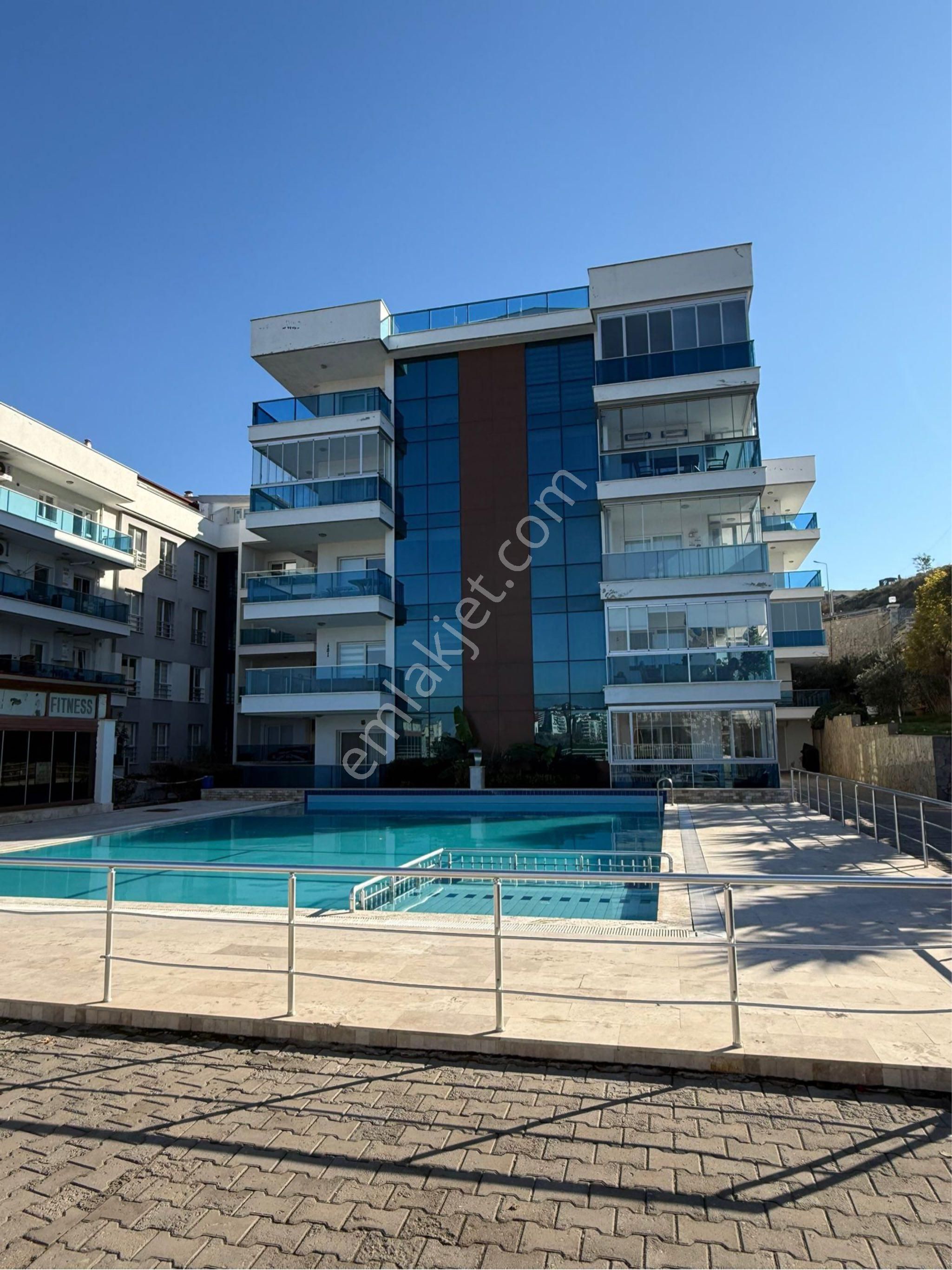 Full Deniz Manzaralı Çatı Dubleks 4₺1 Daire