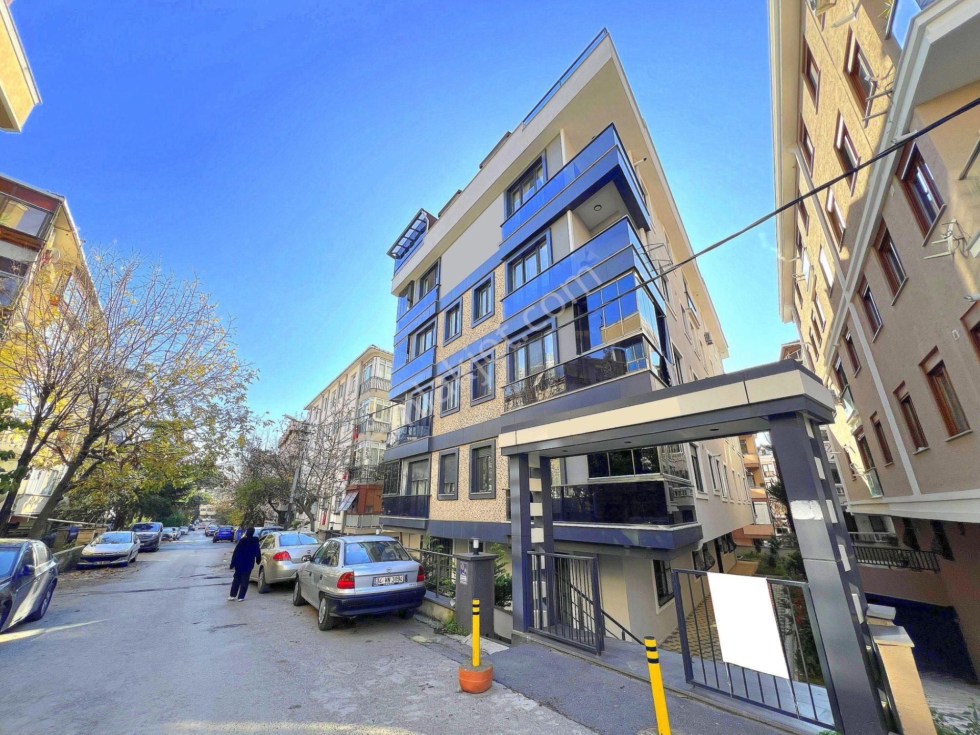 ▃birikim▃altıntepe Sahile Yakın 3 Yıllık Binada Balkonlu Lüx 2+1