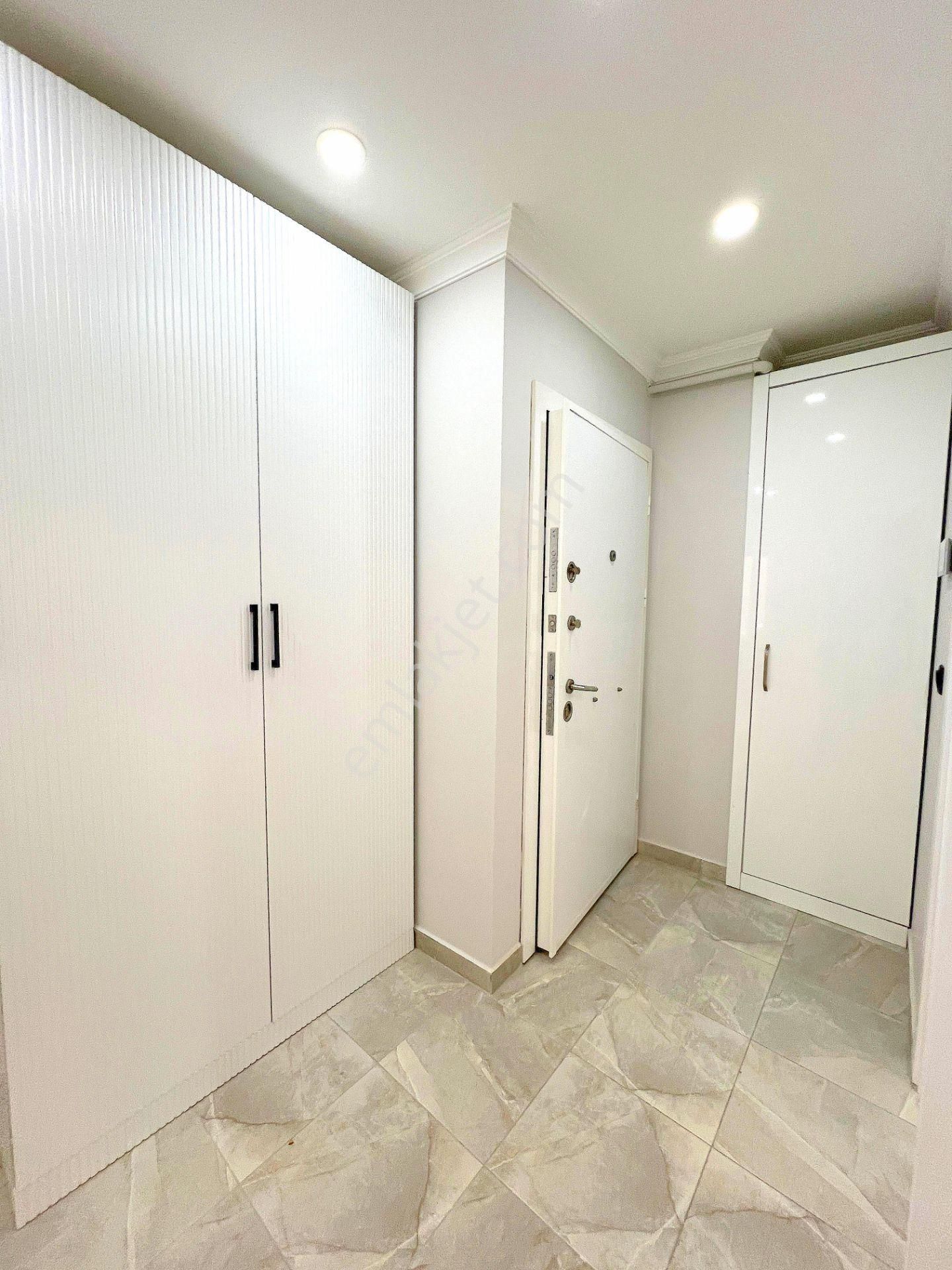 ▃birikim▃altıntepe Sahile Yakın 3 Yıllık Binada Balkonlu Lüx 2+1 - Görsel 24