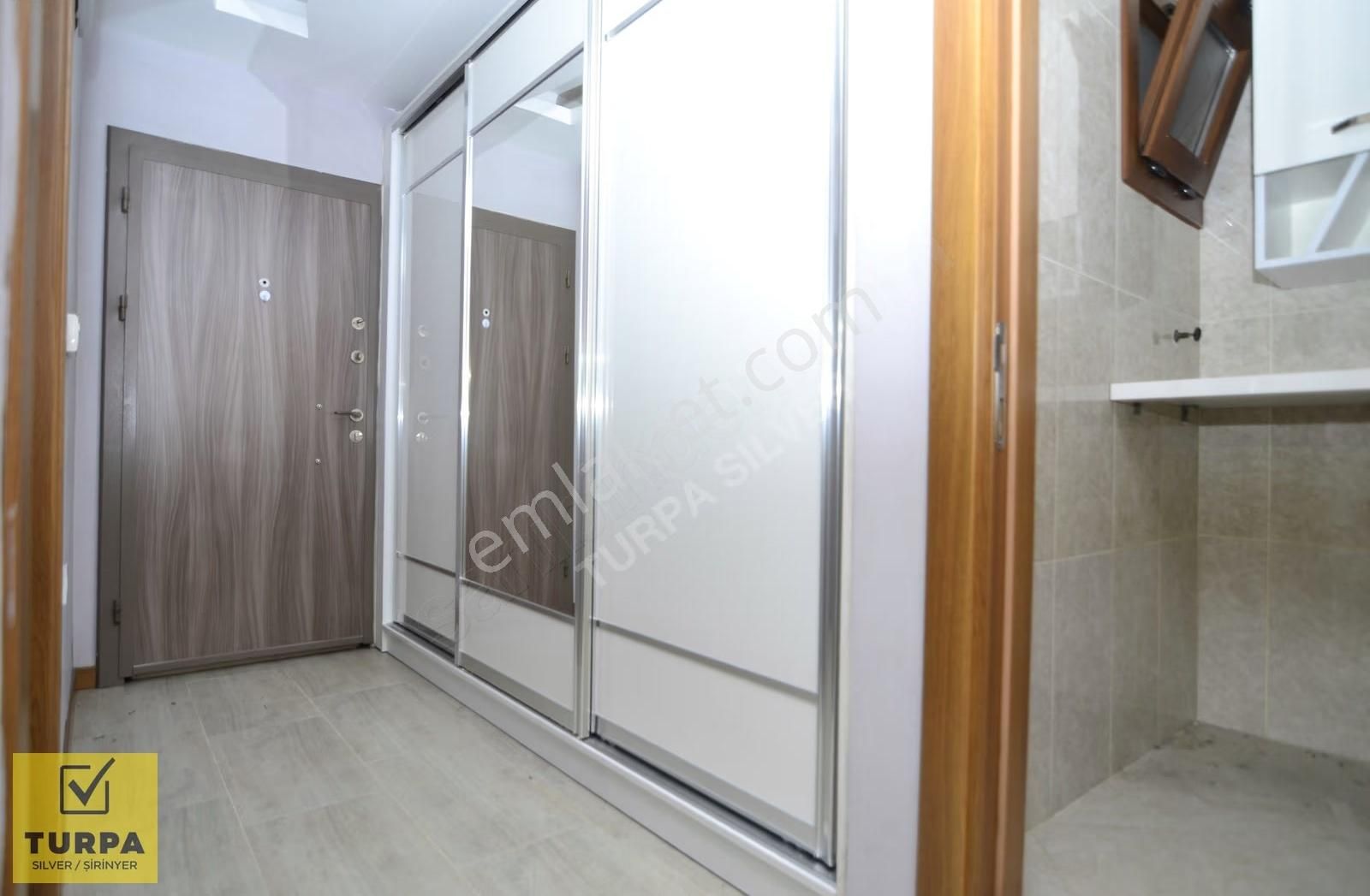 Turpa Sılverden Kiralık Geniş 1+1 Daire - Görsel 7