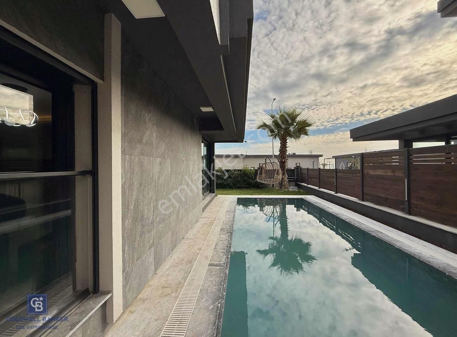 Ramsa Port Çandarlı'da 3+1 Müstakil Havuzlu Satılık Villa - Görsel 16