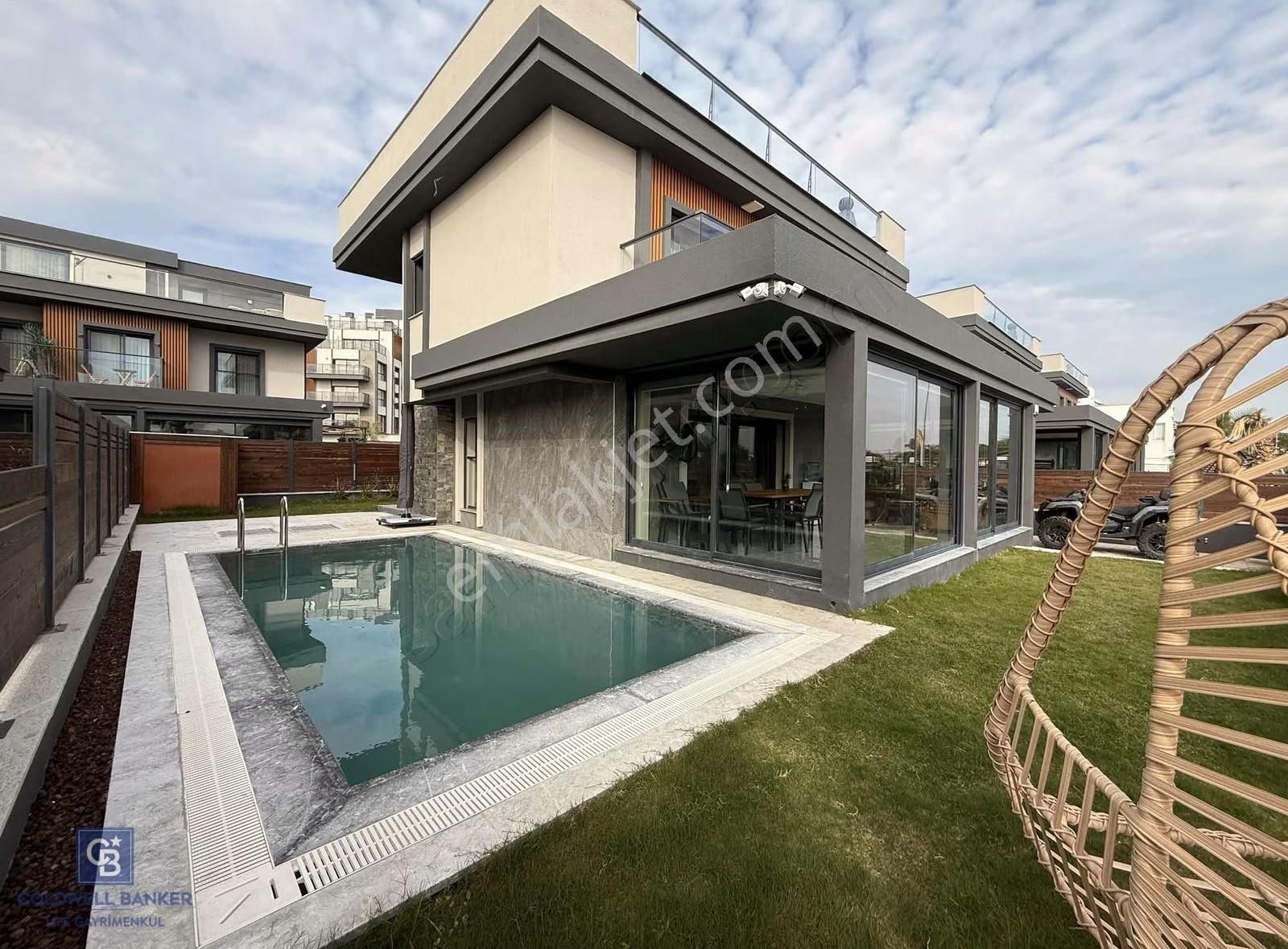 Ramsa Port Çandarlı'da 3+1 Müstakil Havuzlu Satılık Villa - Görsel 15