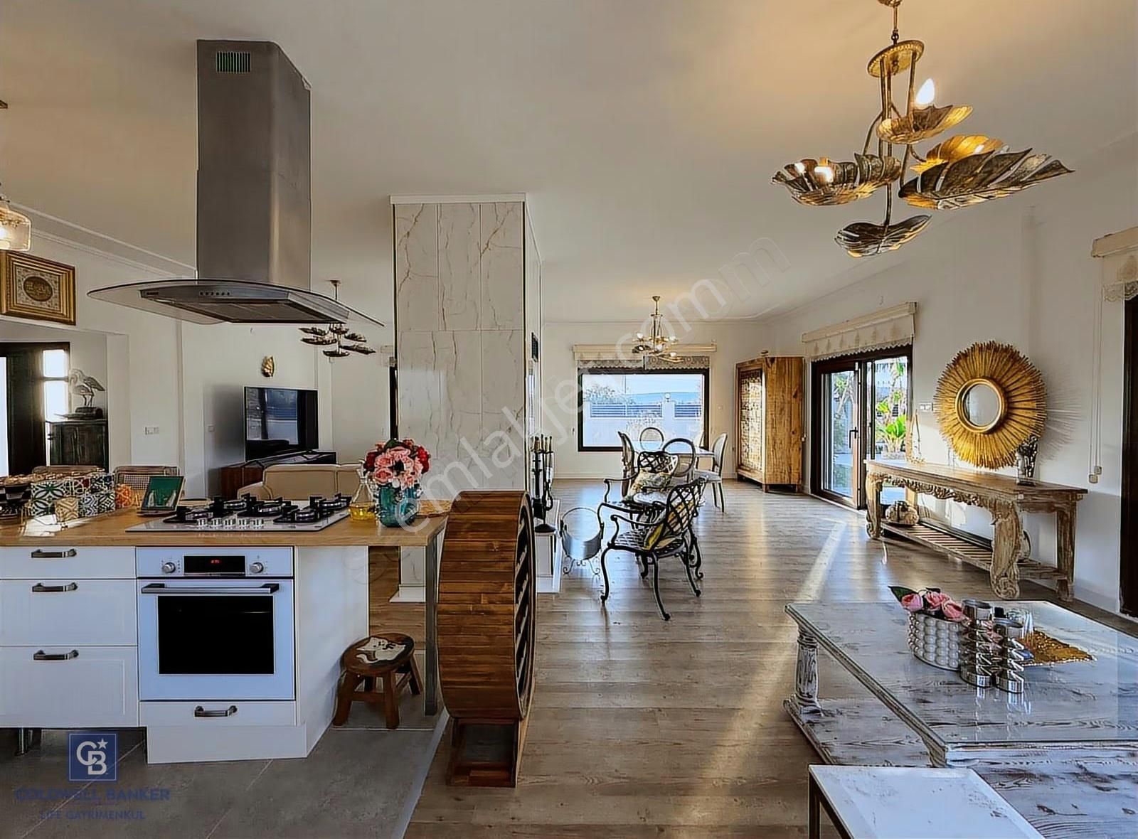 Çeşme Musalla Da Lüks Müstakil Havuzlu Satılık Villa - Görsel 15