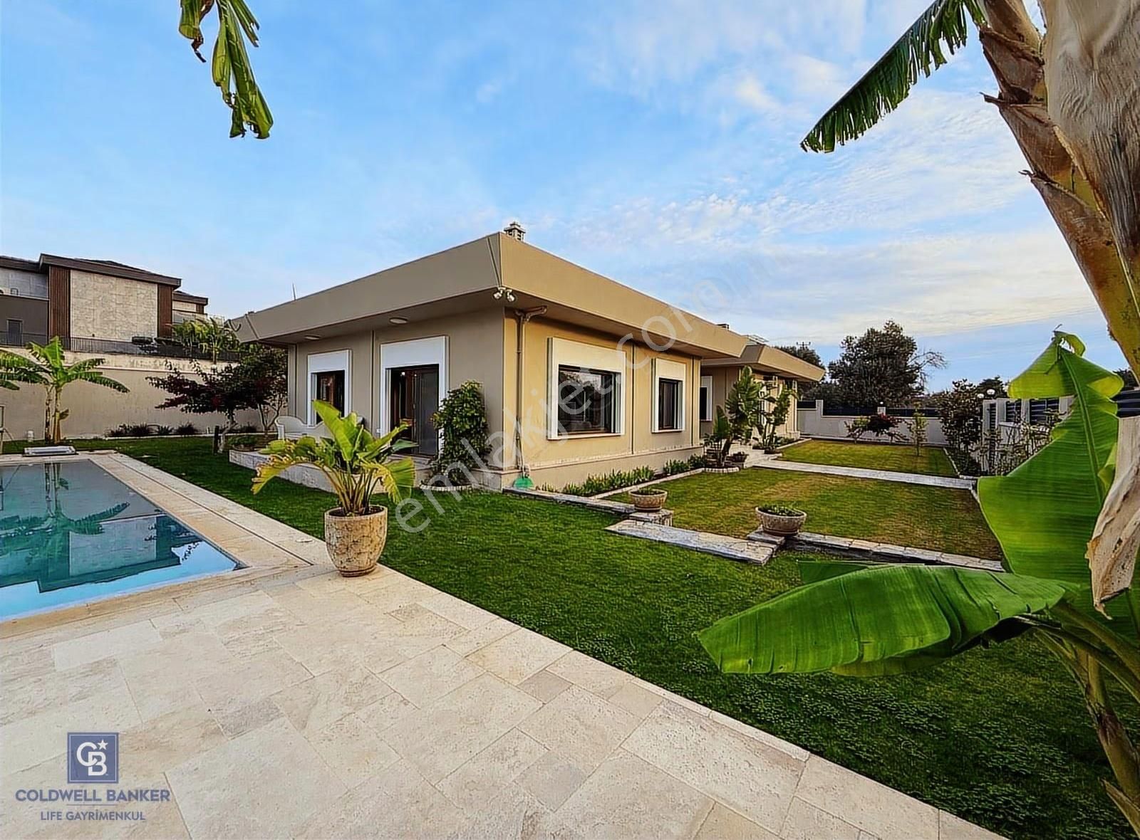 Çeşme Musalla Da Lüks Müstakil Havuzlu Satılık Villa - Görsel 6