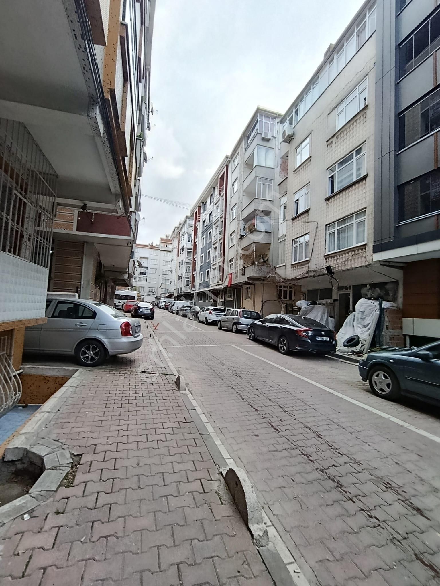 Bahçelievler Cumhuriyet Mahallesi Yeni Bina 2+1 Satılık Daire - Görsel 20