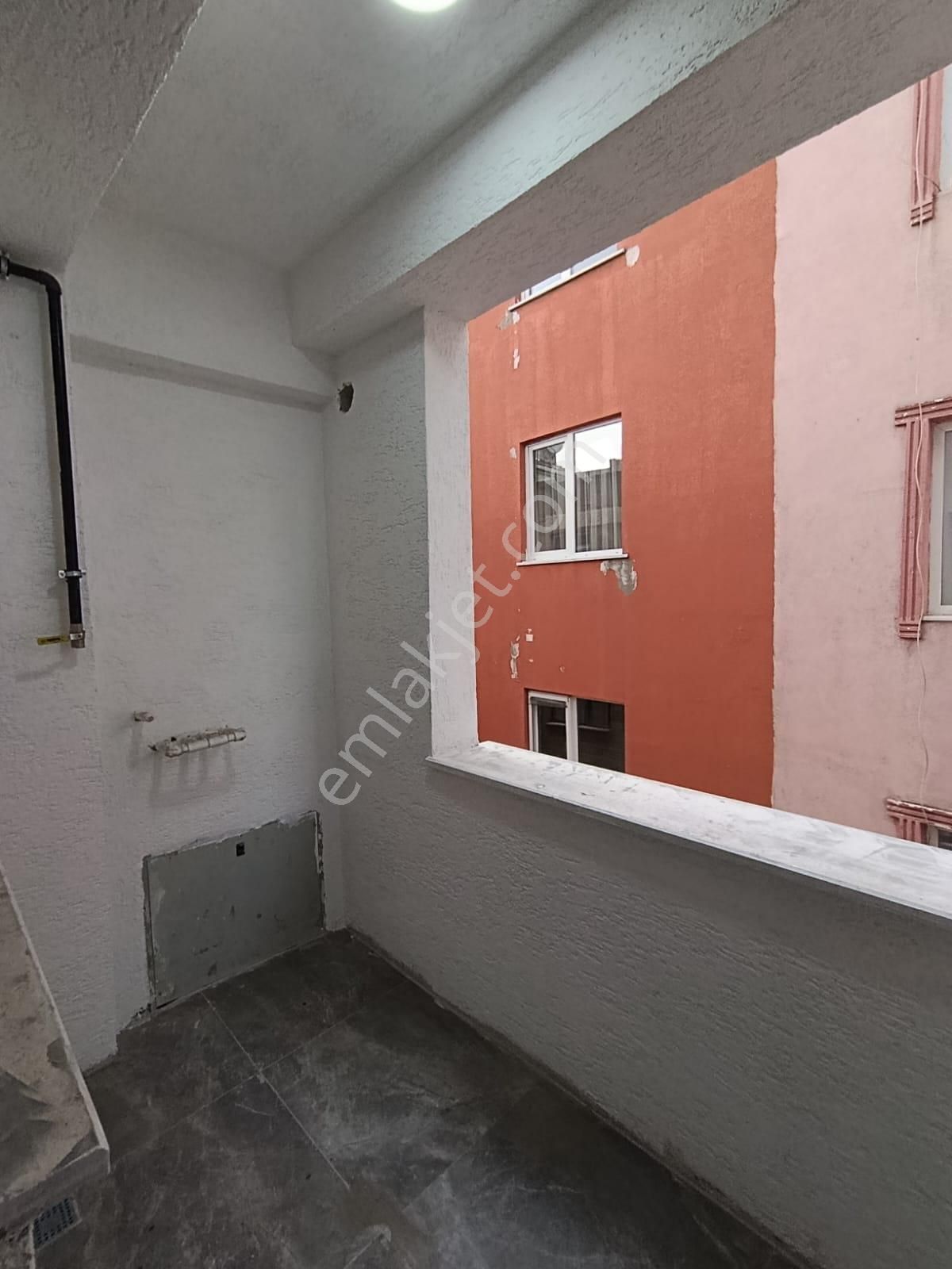 Bahçelievler Cumhuriyet Mahallesi Yeni Bina 2+1 Satılık Daire - Görsel 18