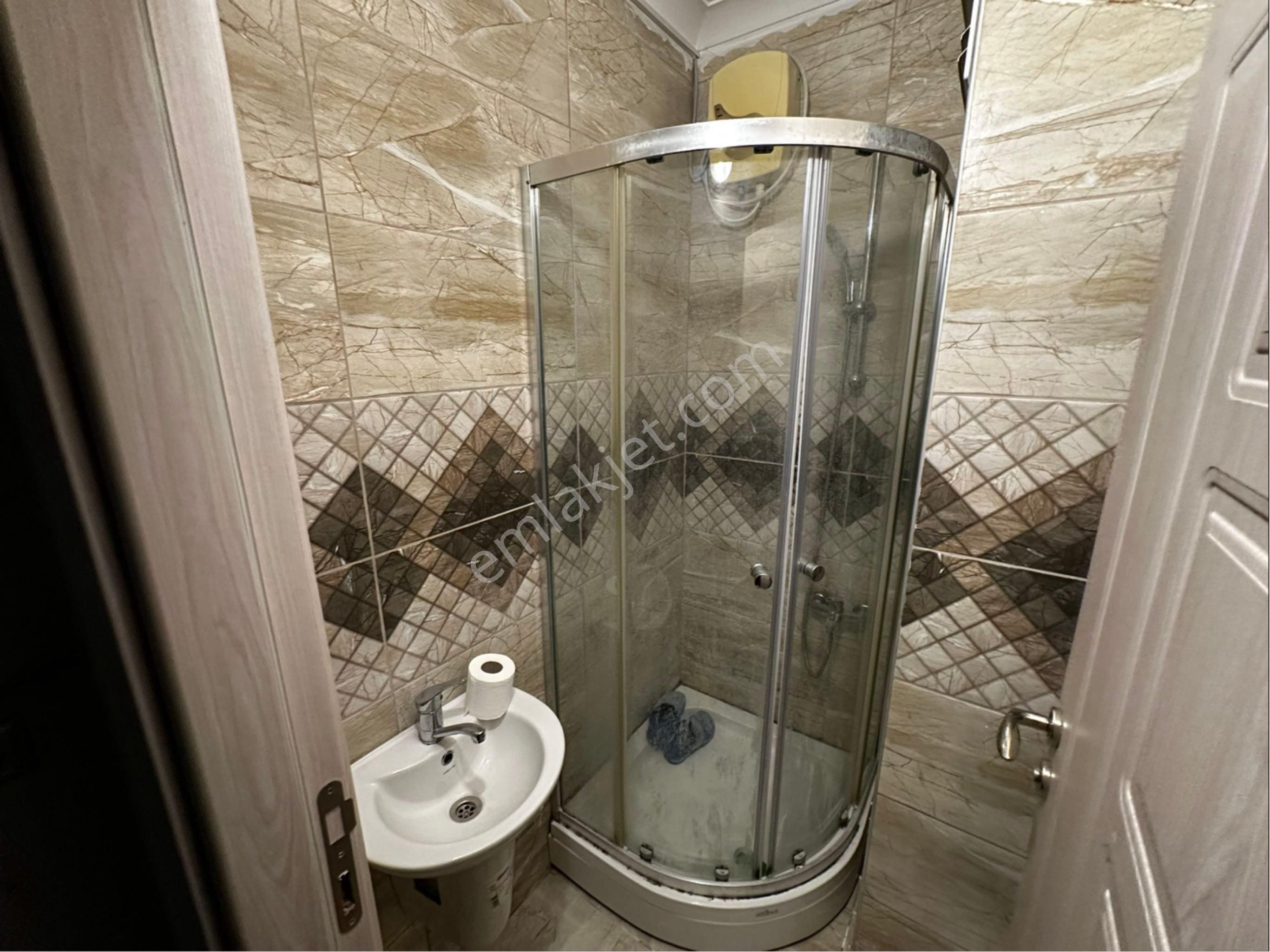 Akyazı Towers'dan 4+1 Bahçe Kat Satılık Daıre - Görsel 15