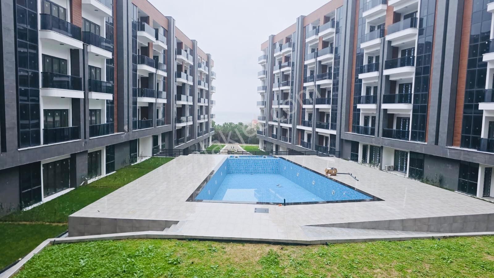 Samanlı Meydan Suiet'te 1+1 Satılık Daire - Görsel 14