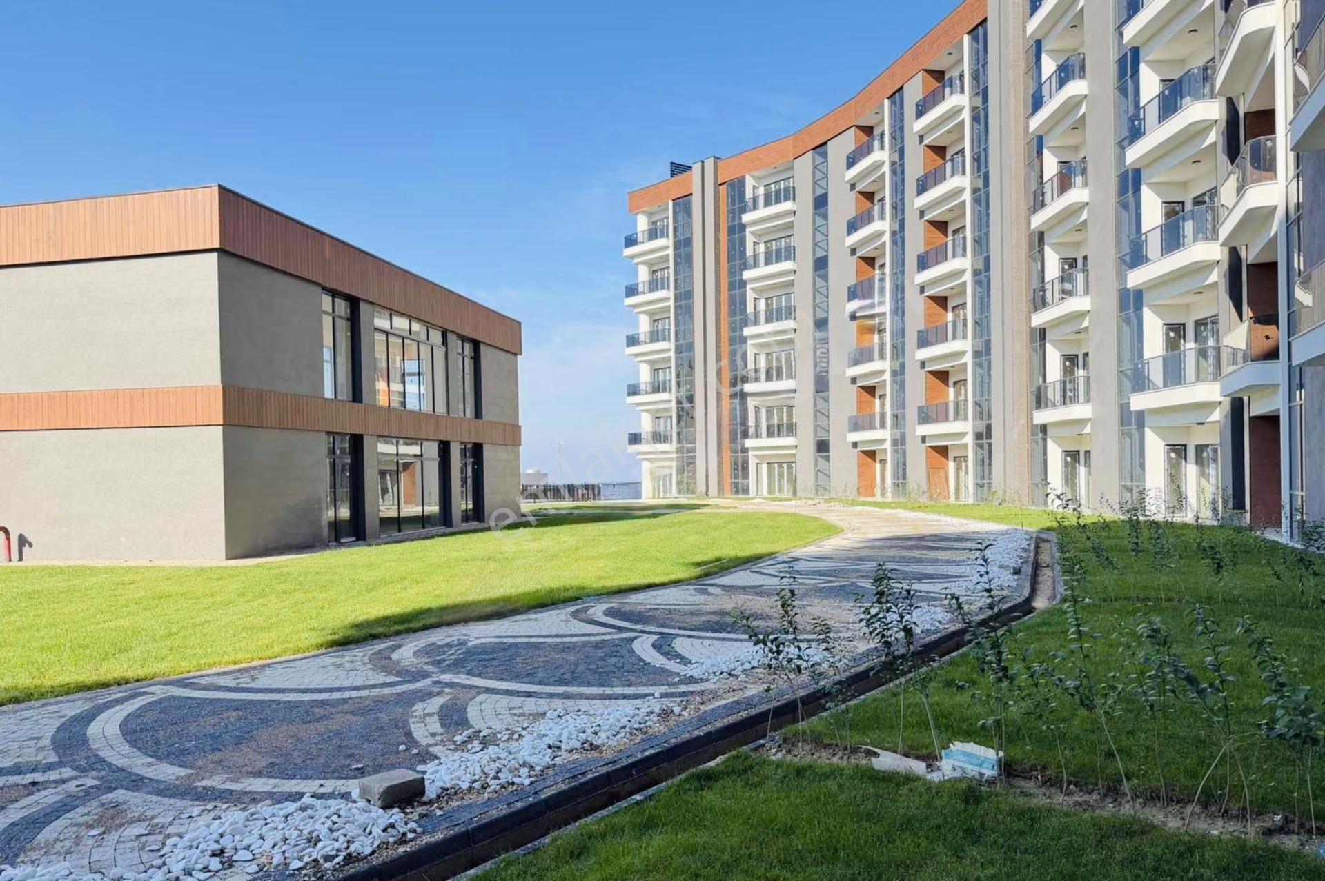Samanlı Meydan Suiet'te 1+1 Satılık Daire - Görsel 4