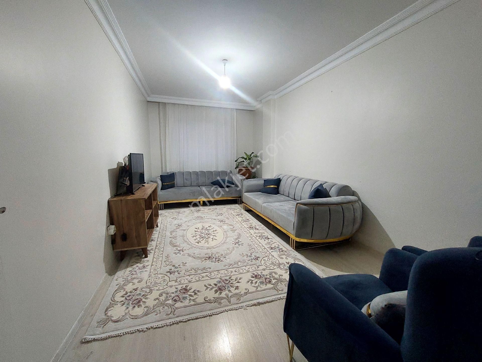 Gaziosmanpaşa Küçükköy Beşyol De Satılık Daire 3.kat 3+1 1 - Görsel 2