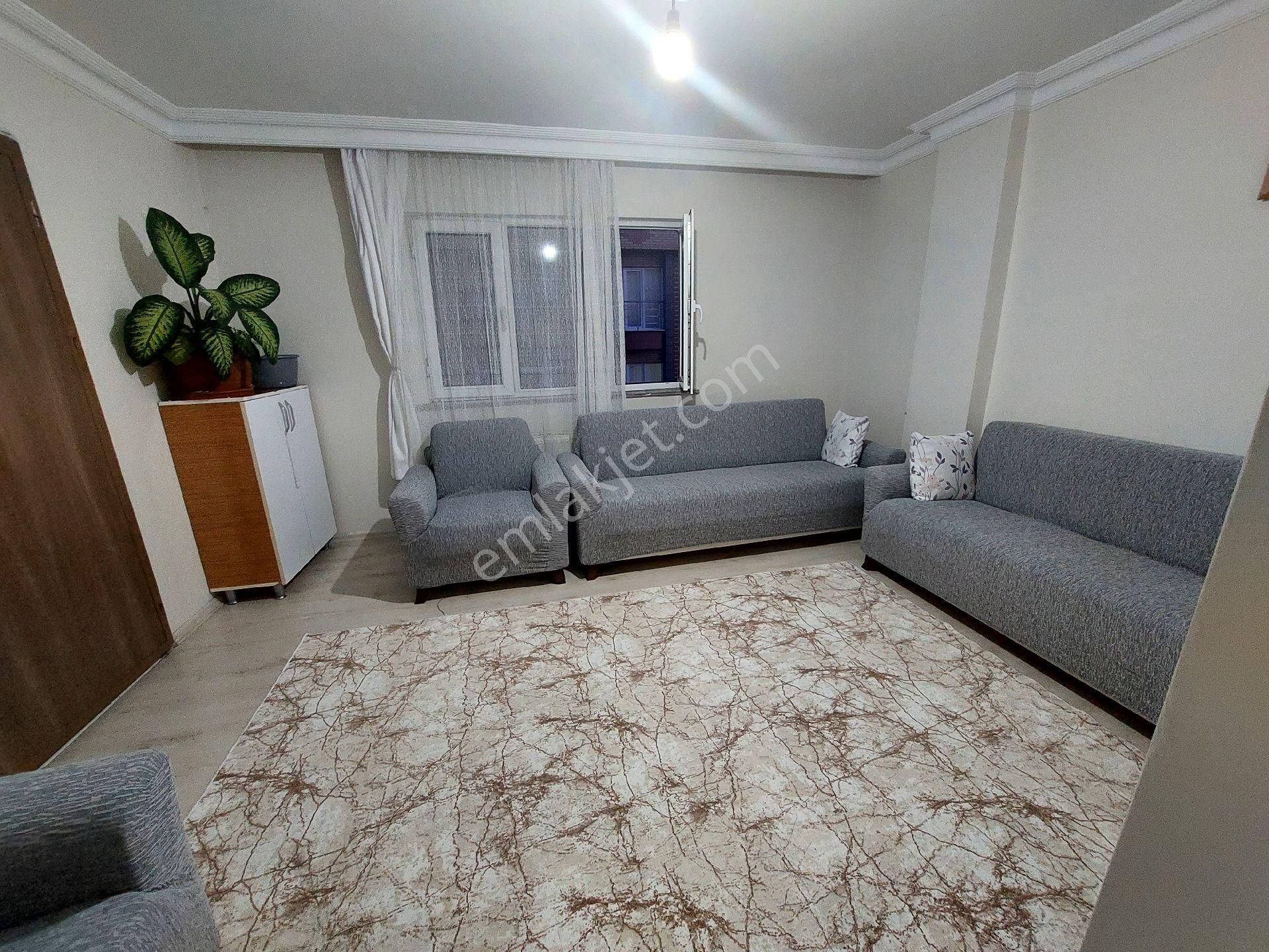 Gaziosmanpaşa Küçükköy Beşyol De Satılık Daire 3.kat 3+1 1 - Görsel 7