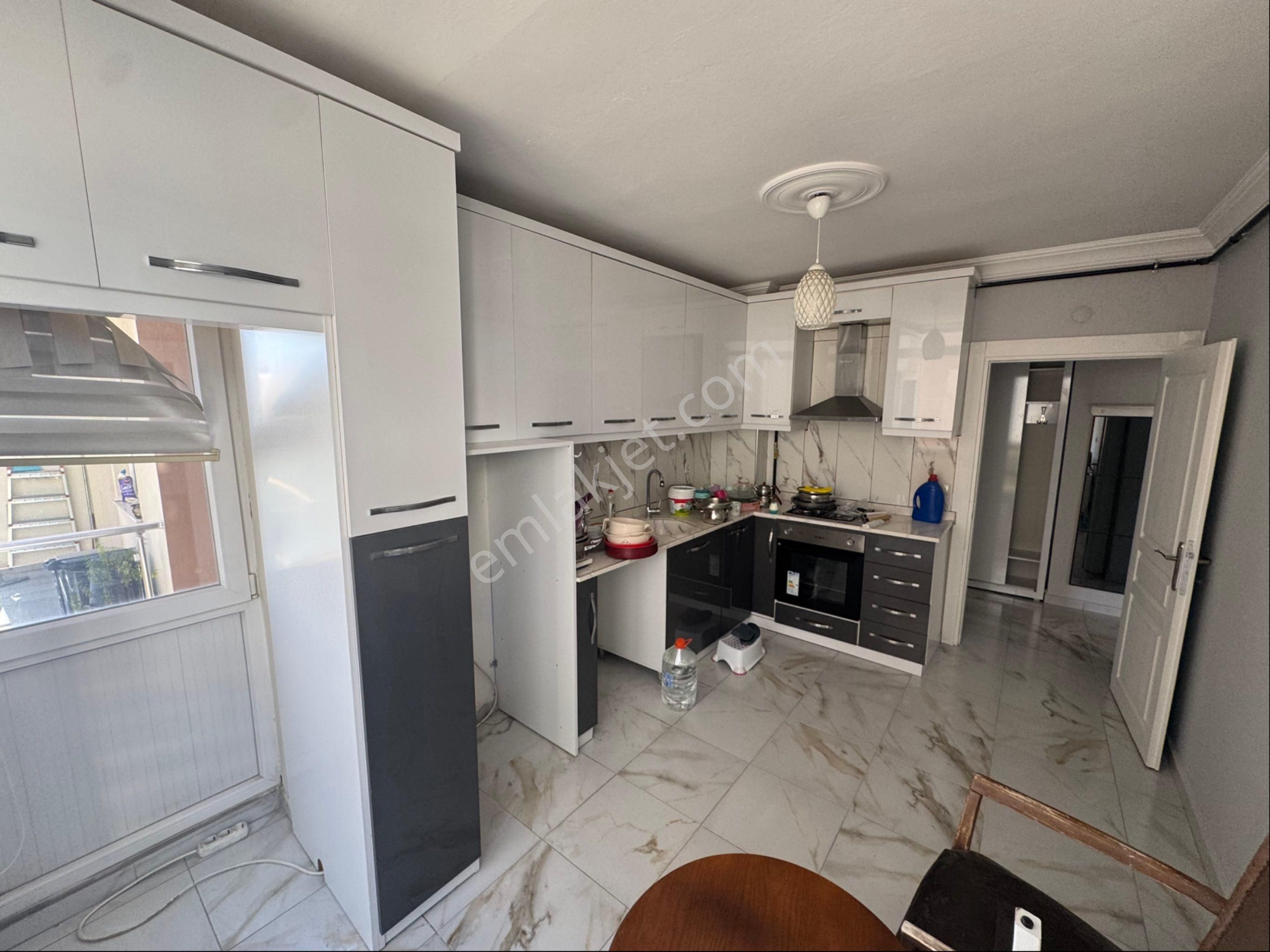 A K Mutludan Kızılarık Gebizlide Nezih Sitede Kombili 2+1 Daire - Görsel 11