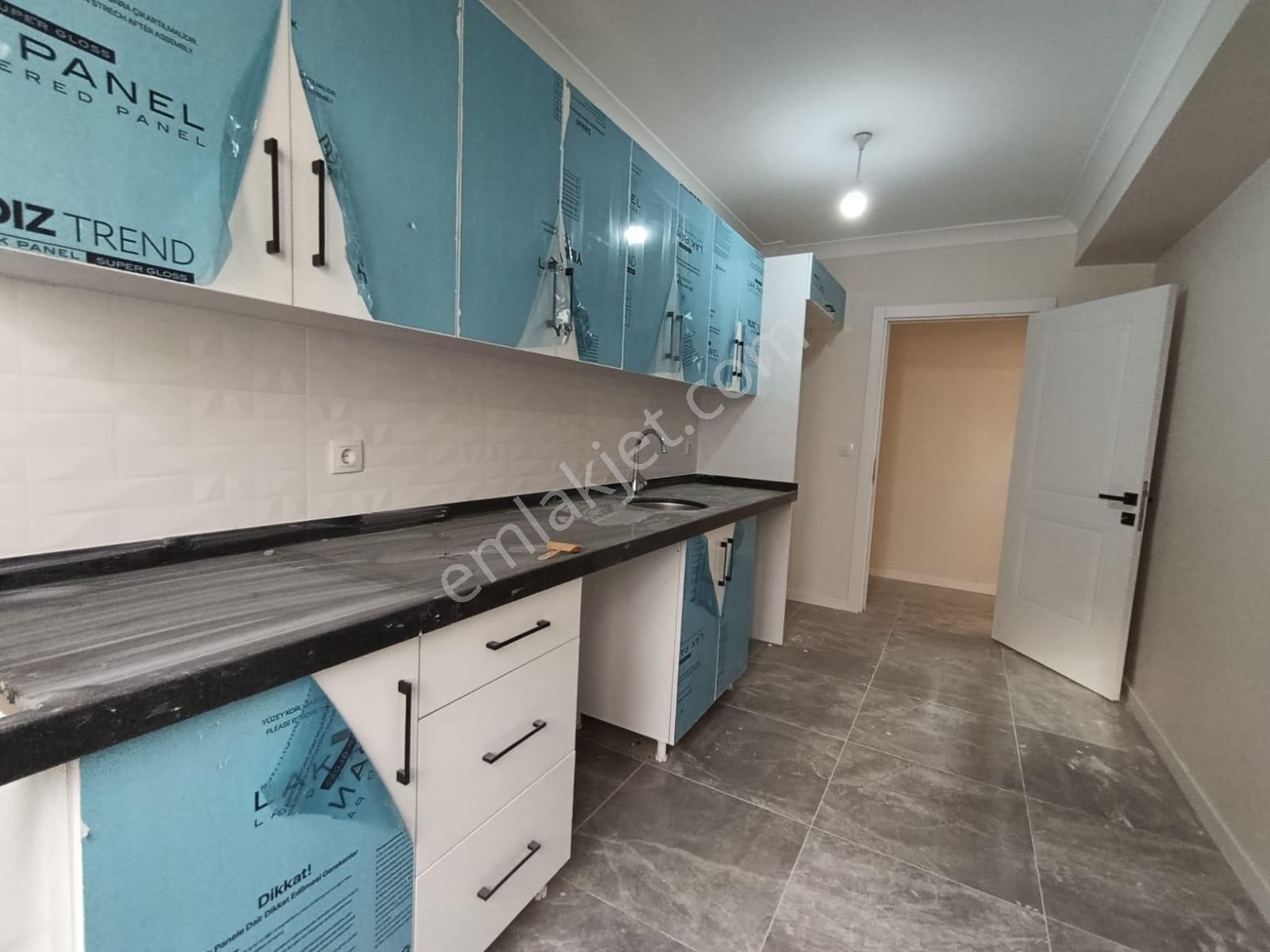 Bahçelievler Cumhuriyet Mahallesinde 2+1 Yeni Bina Kiralık Daire - Görsel 7