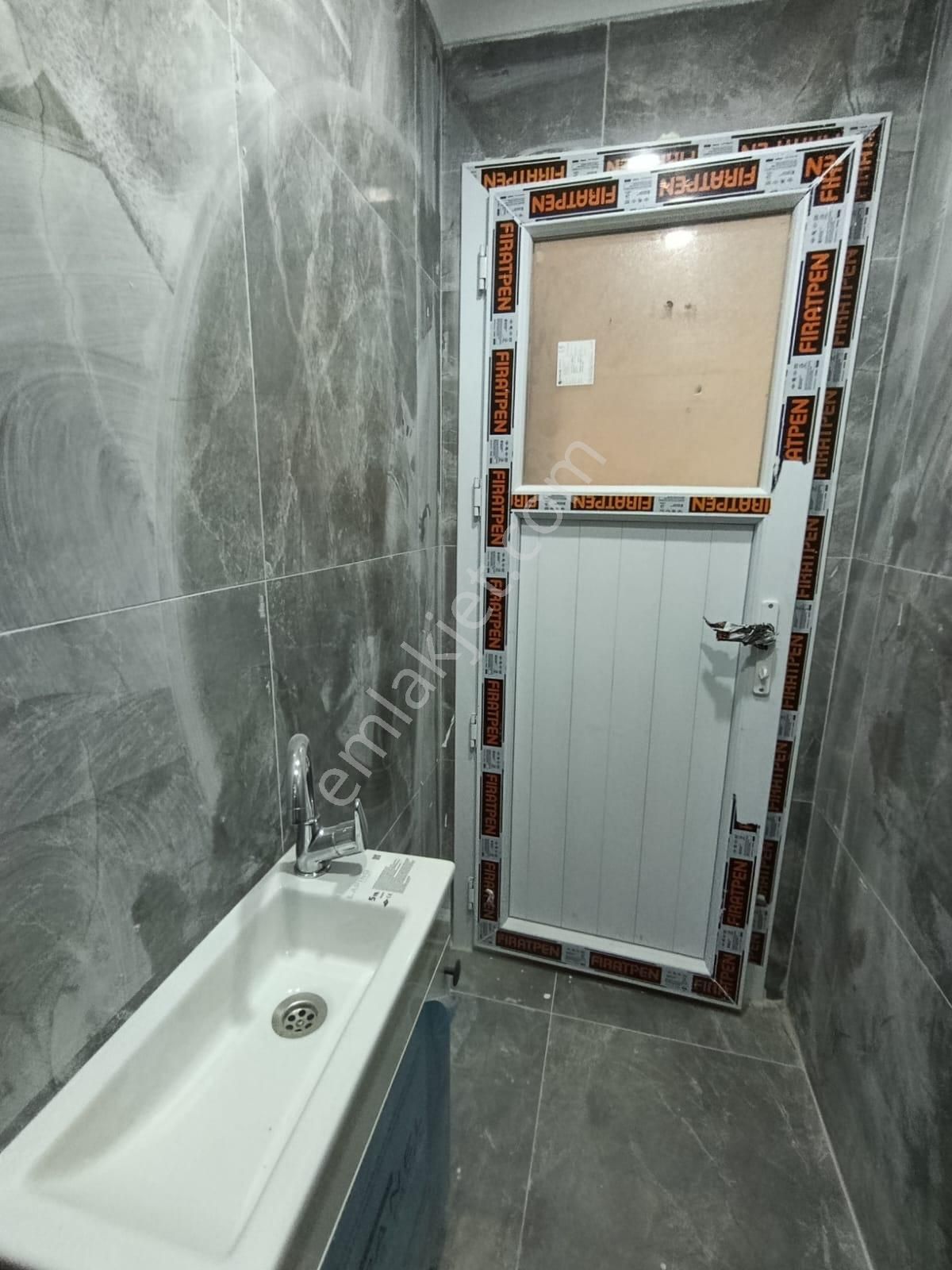 Bahçelievler Cumhuriyet Mahallesinde 2+1 Yeni Bina Kiralık Daire - Görsel 16