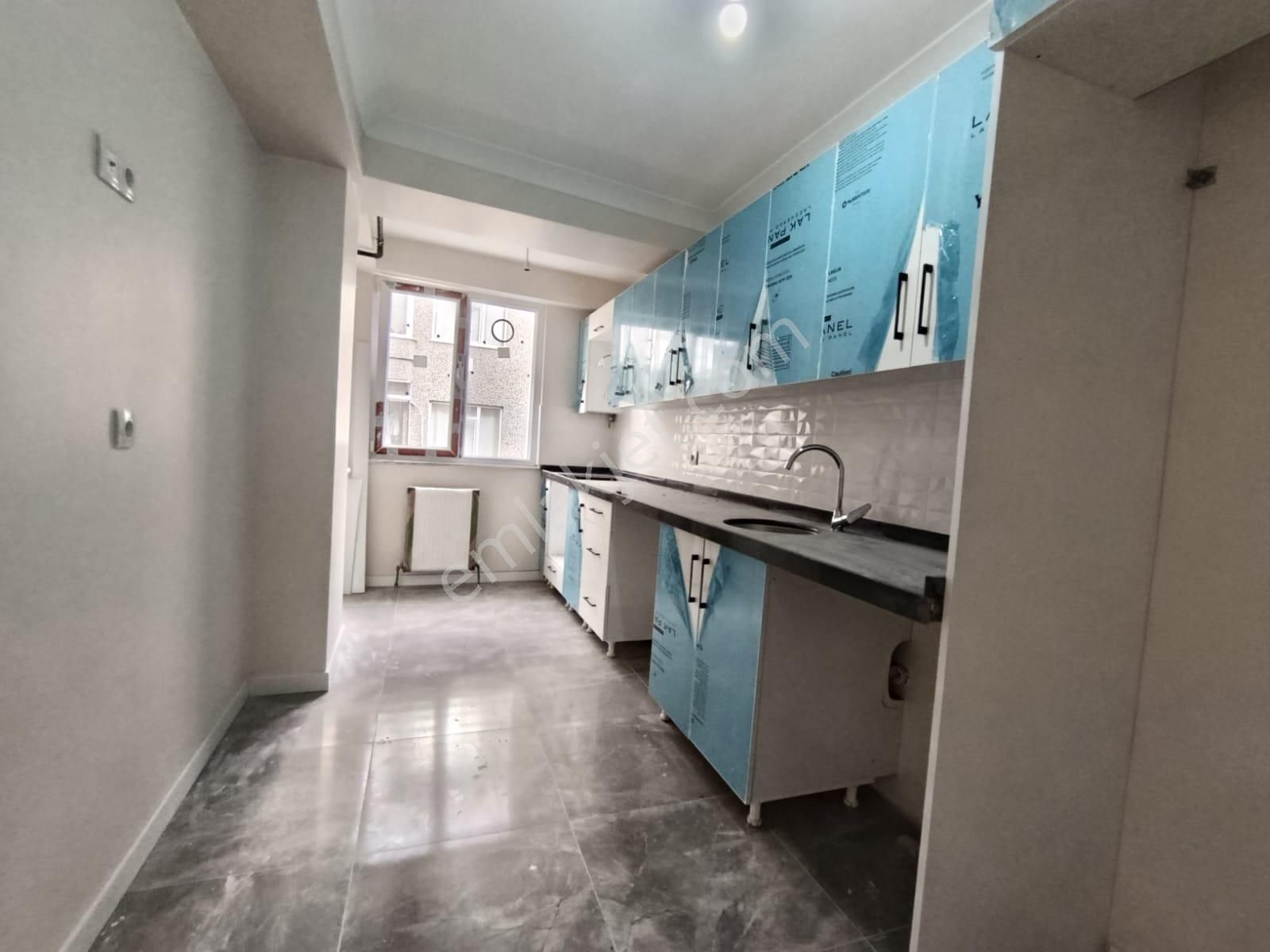 Bahçelievler Cumhuriyet Mahallesinde 2+1 Yeni Bina Kiralık Daire - Görsel 8