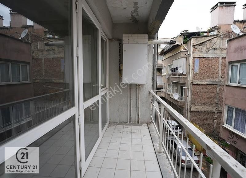 C21 Cius; Şehrin Merkezinde Ara Kat Eşyalı Satılık Daire - Görsel 5