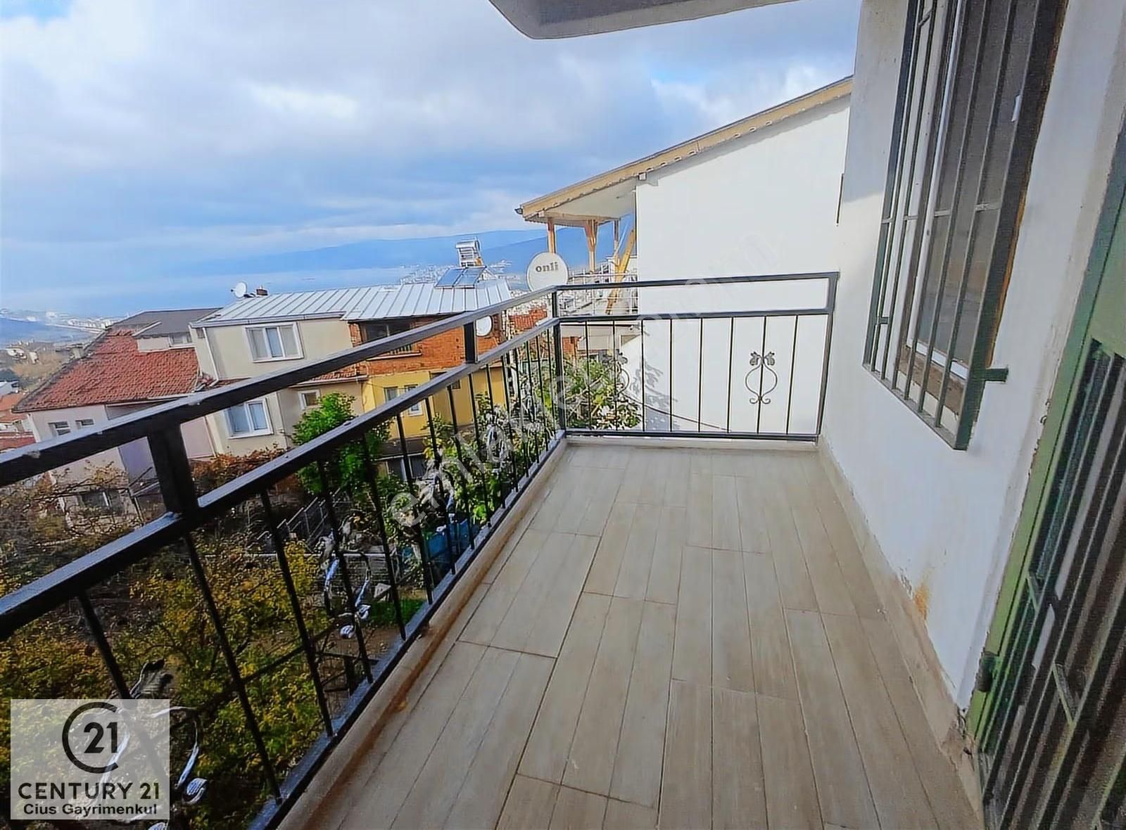 C21 Cius; Umurbey'de Kiralık Müstakil Tripleks Daire - Görsel 32