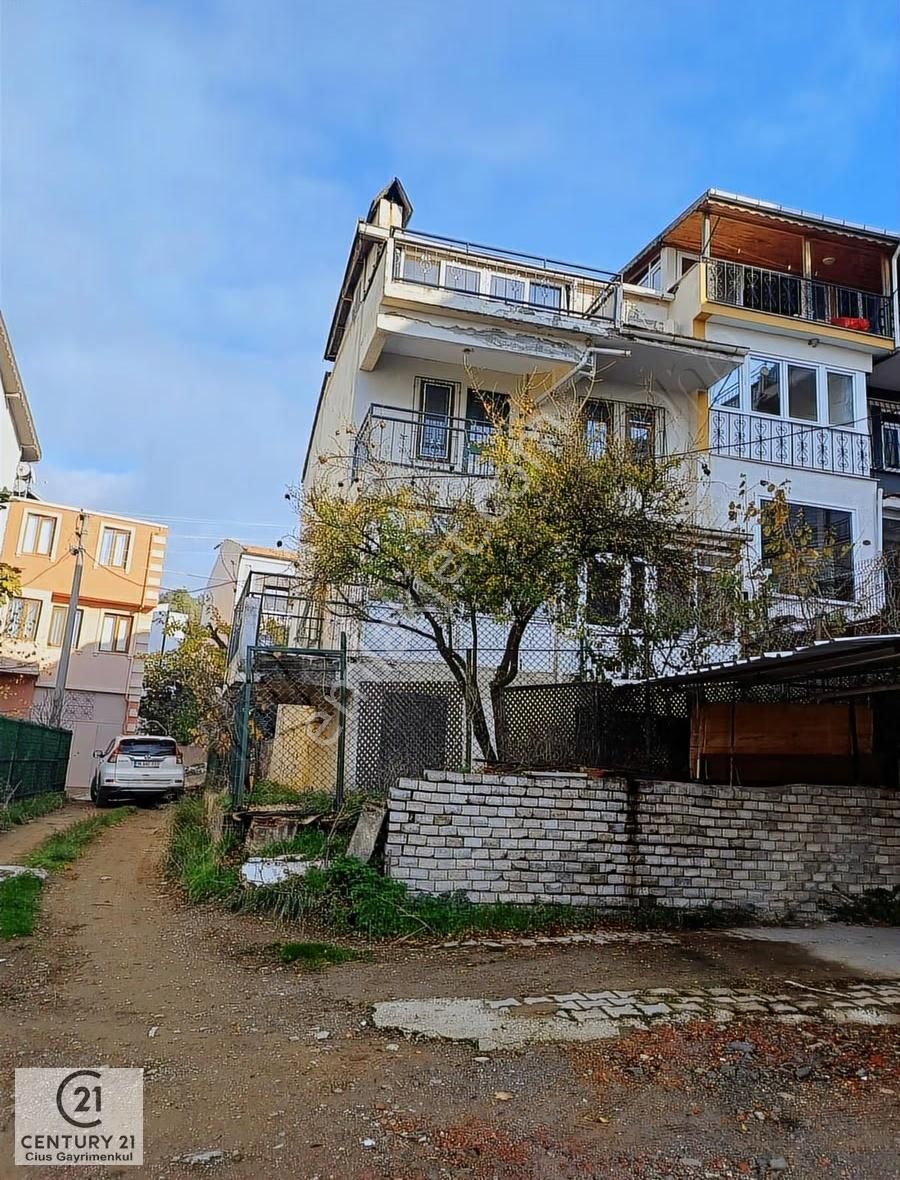 C21 Cius; Umurbey'de Kiralık Müstakil Tripleks Daire - Görsel 7