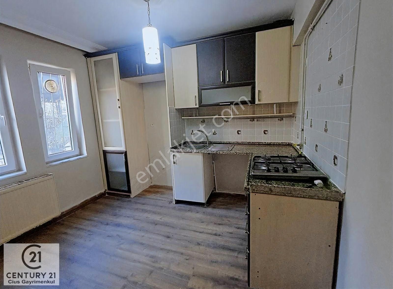 C21 Cius; Umurbey'de Kiralık Müstakil Tripleks Daire - Görsel 19