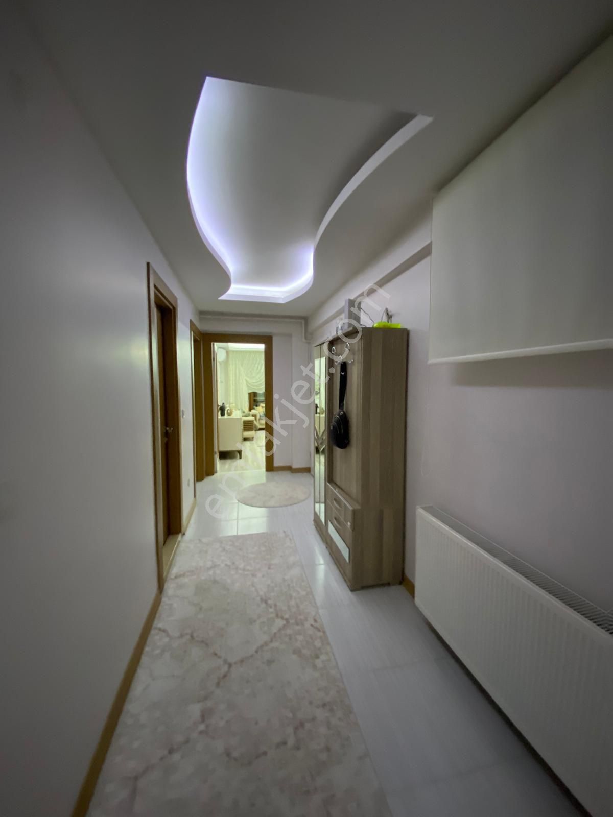 Refetbele Mahallesinde Yeni Bina 3+1 Çift Cephe Doğalgazlı İçi Bakımlı Fırsat Daire - Görsel 18