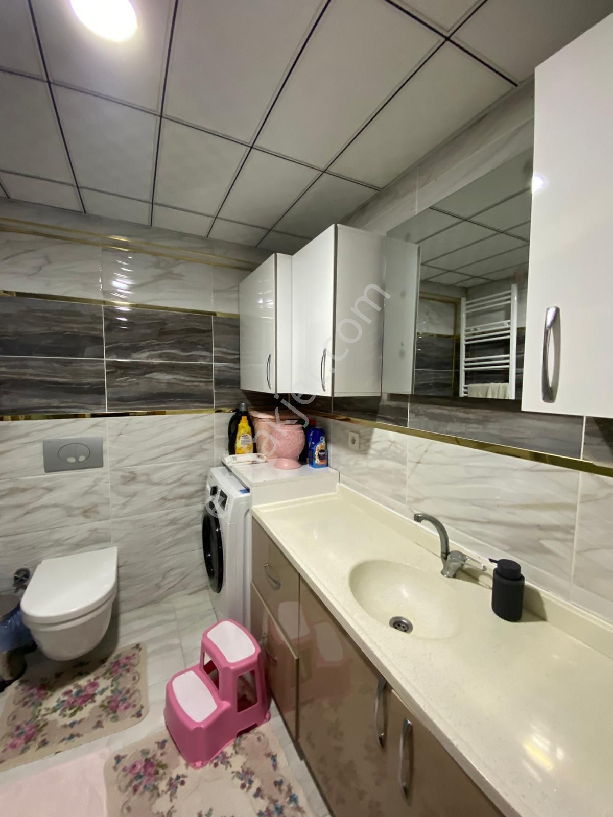 Refetbele Mahallesinde Yeni Bina 3+1 Çift Cephe Doğalgazlı İçi Bakımlı Fırsat Daire - Görsel 25