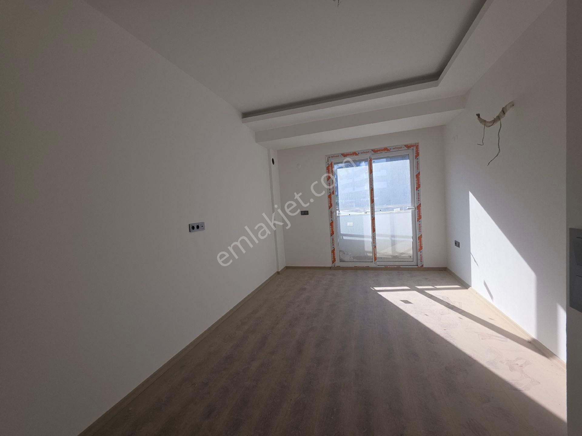 Kuşadası Satılık 2+1 Daire - Görsel 13