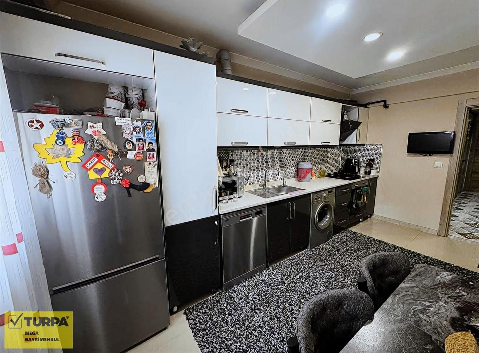 Gümüşpala Mahallesi Geniş Kiralık 2+1 Daire Ebeveyn Banyo+teras - Görsel 20