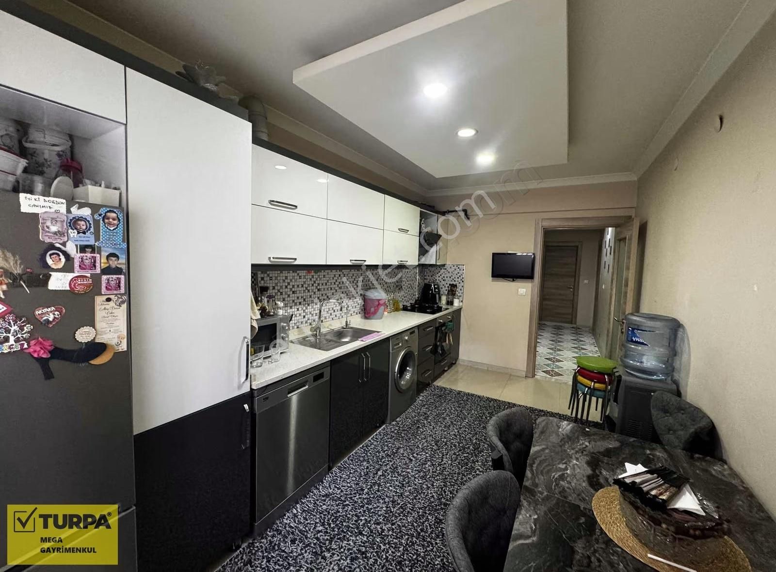 Gümüşpala Mahallesi Geniş Kiralık 2+1 Daire Ebeveyn Banyo+teras - Görsel 13