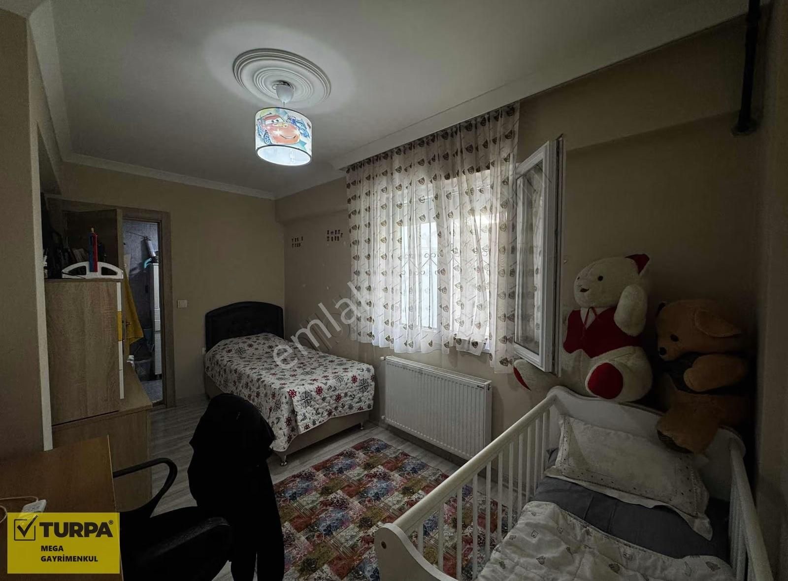 Gümüşpala Mahallesi Geniş Kiralık 2+1 Daire Ebeveyn Banyo+teras - Görsel 16