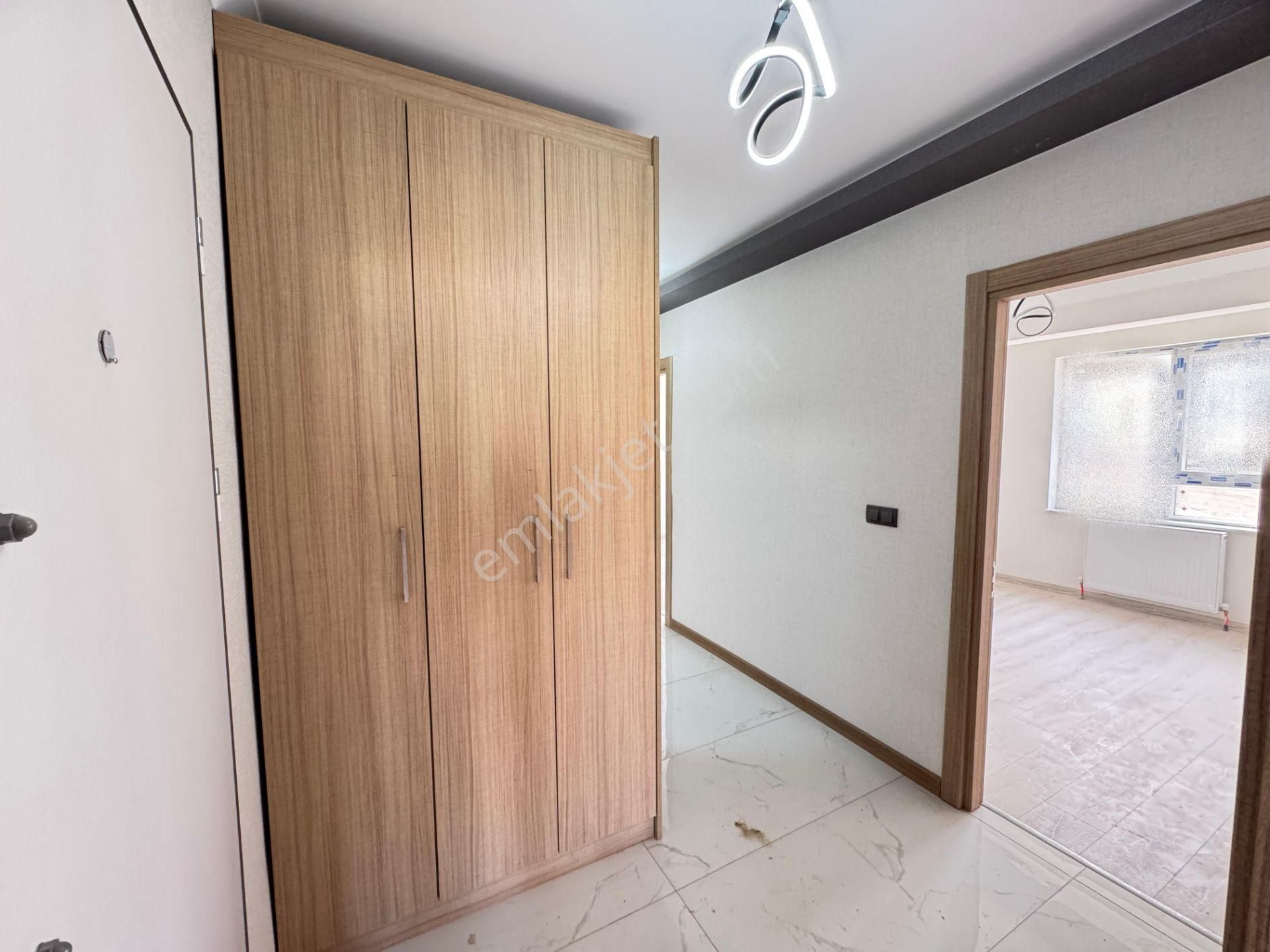 Fevzi Çakmak Mhde 2+1 Kat Konumunda Geniş Balkonlu Satılık Daire - Görsel 20