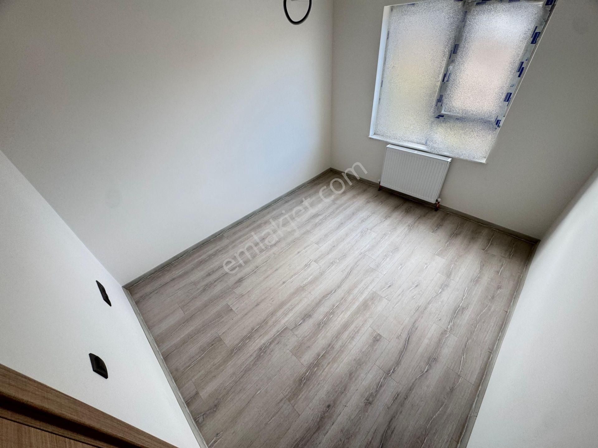 Fevzi Çakmak Mhde 2+1 Kat Konumunda Geniş Balkonlu Satılık Daire - Görsel 13