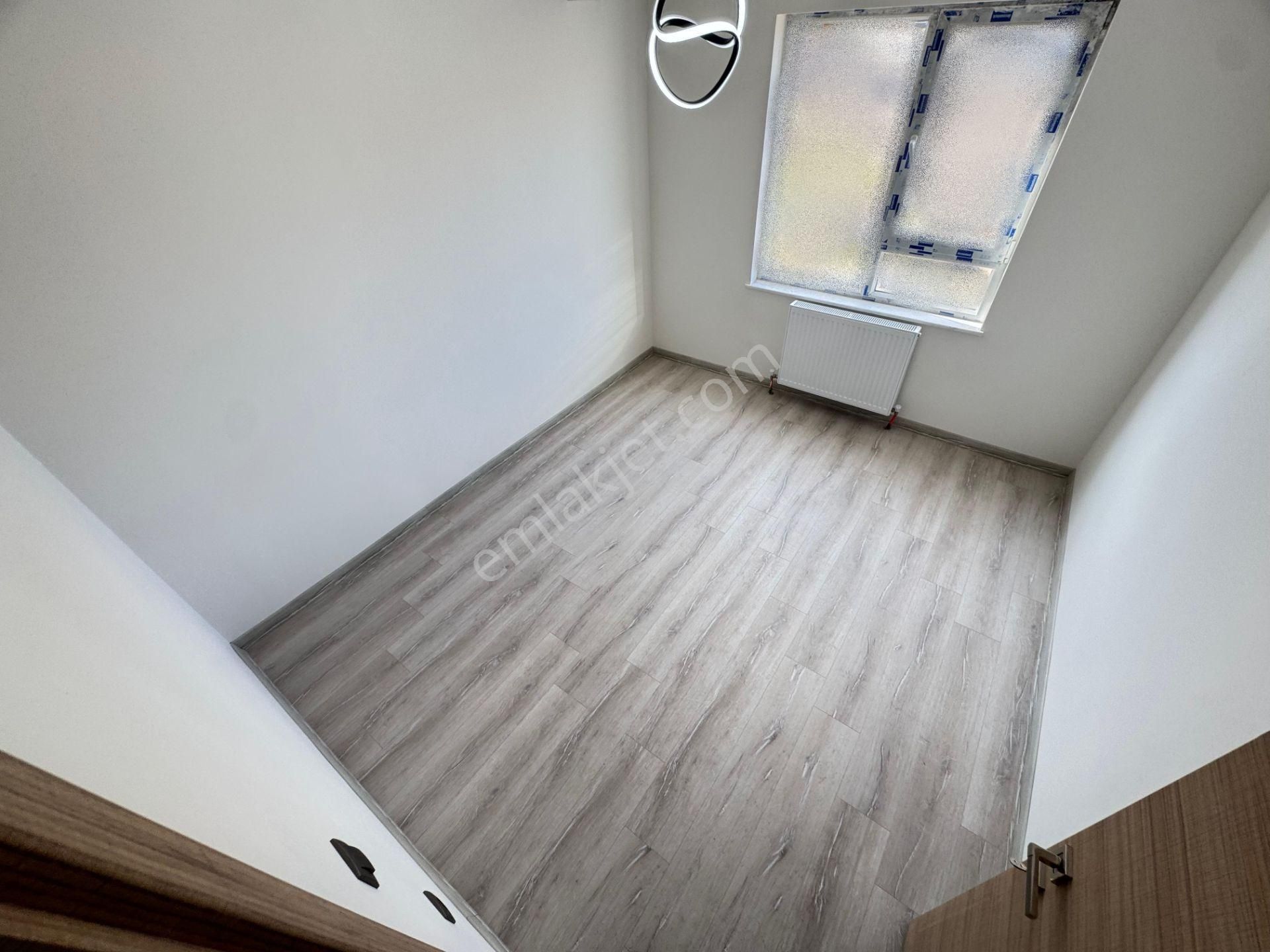 Fevzi Çakmak Mhde 2+1 Kat Konumunda Geniş Balkonlu Satılık Daire - Görsel 16