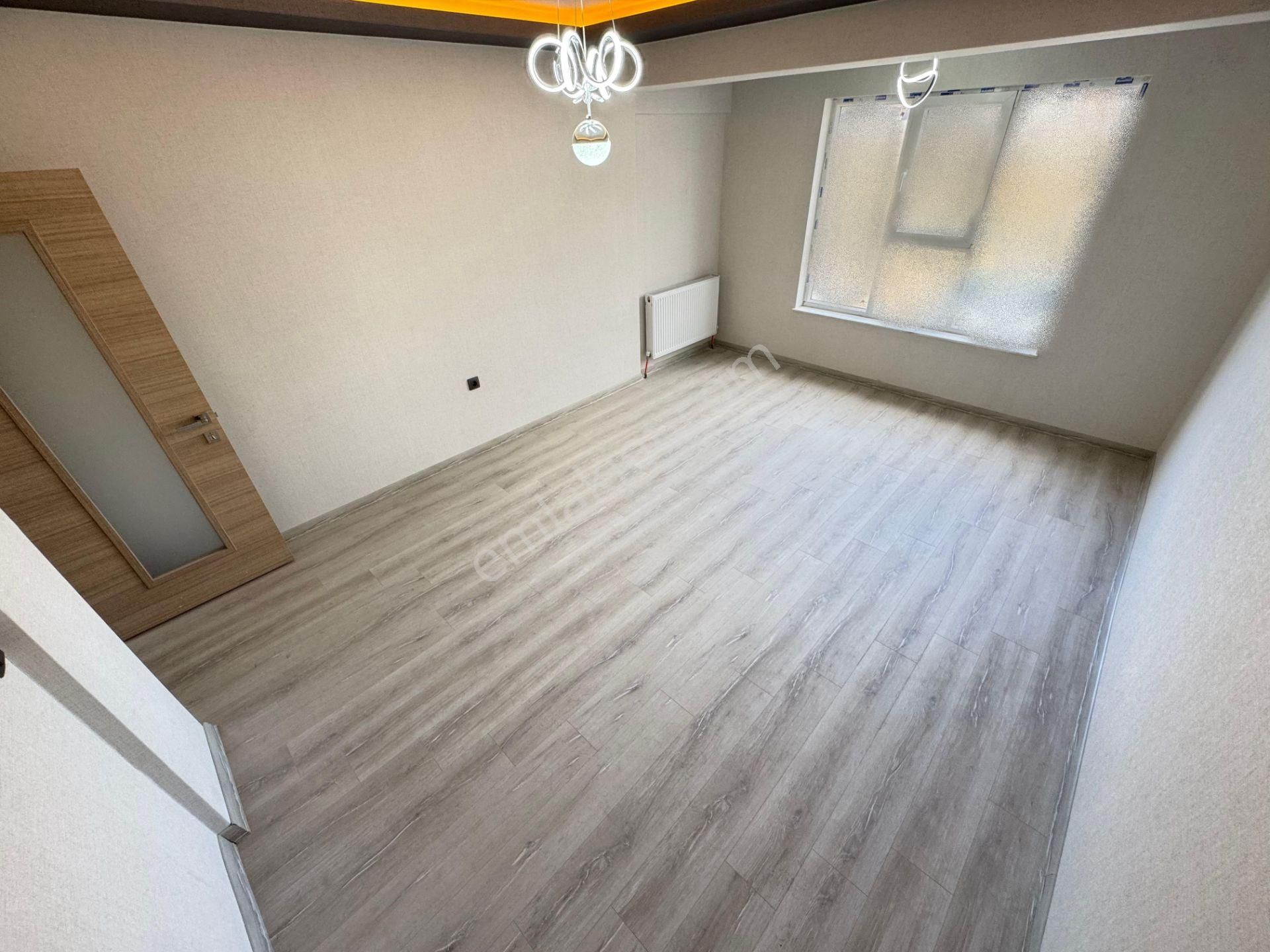Fevzi Çakmak Mhde 2+1 Kat Konumunda Geniş Balkonlu Satılık Daire - Görsel 9