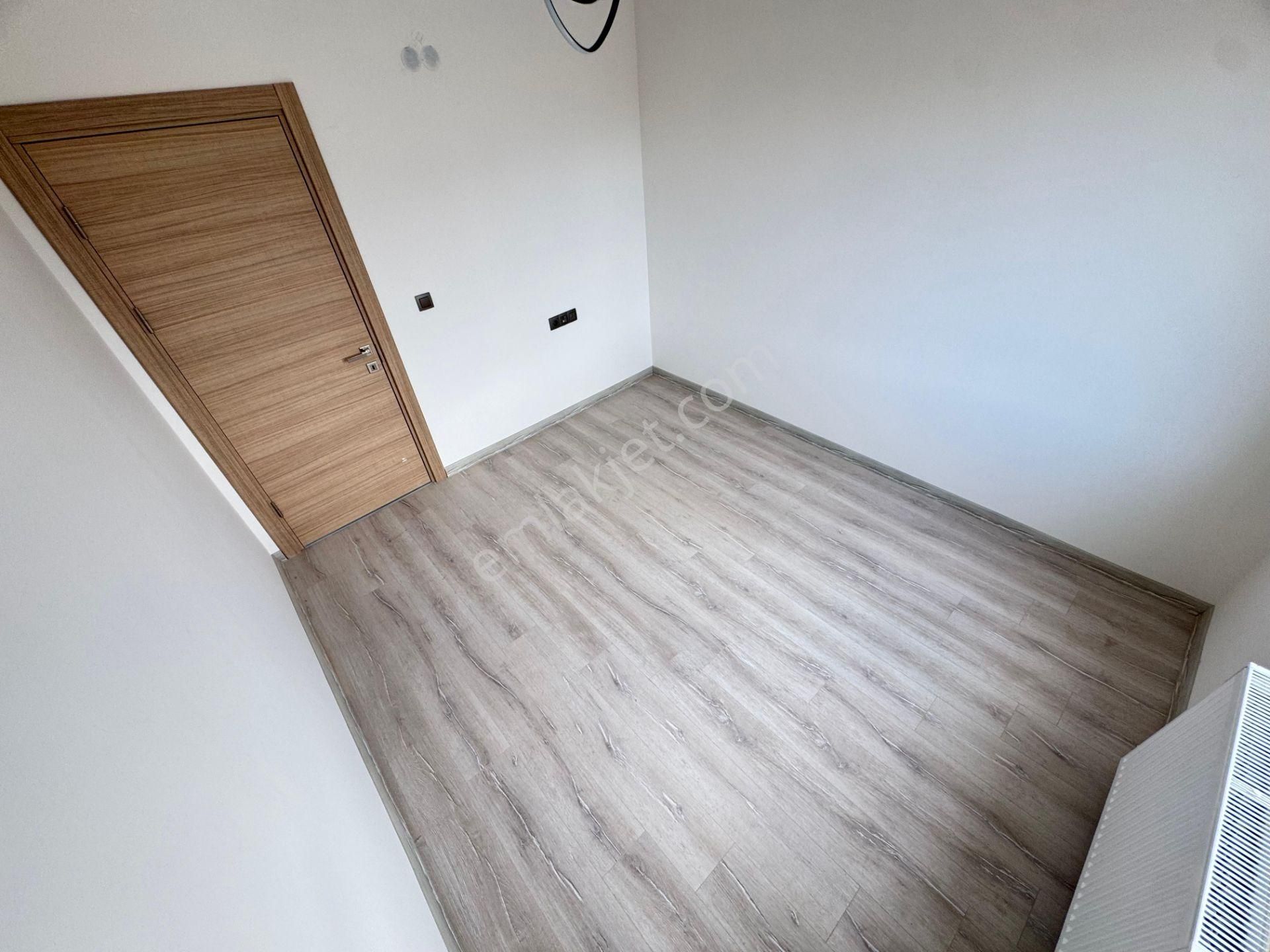 Fevzi Çakmak Mhde 2+1 Kat Konumunda Geniş Balkonlu Satılık Daire - Görsel 14