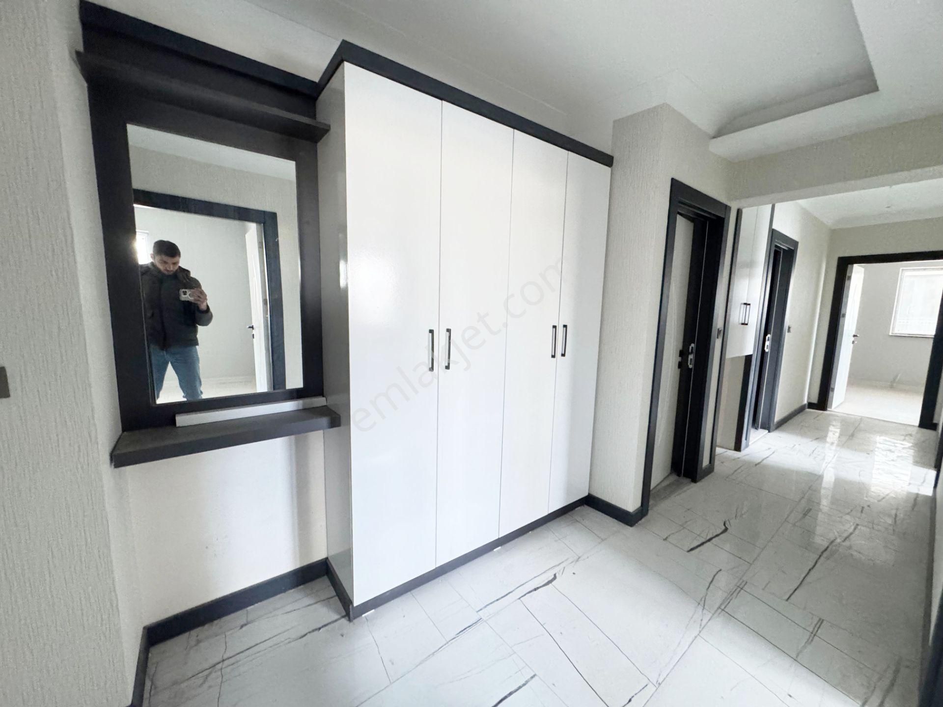 Yenikent M.kemal Mh.de 3+1 Girişte Okullar Bölgesinde Satılık Daire - Görsel 24