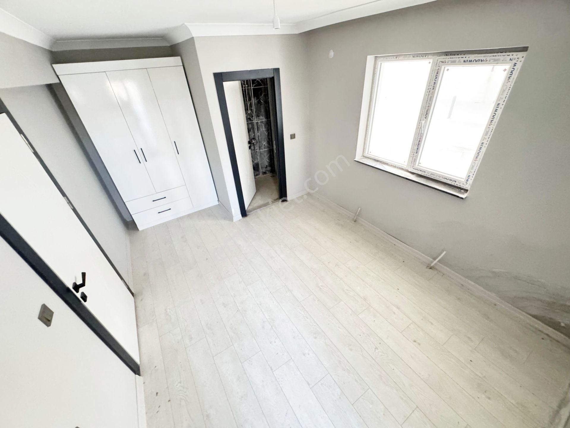 Yenikent M.kemal Mh.de 3+1 Girişte Okullar Bölgesinde Satılık Daire - Görsel 13