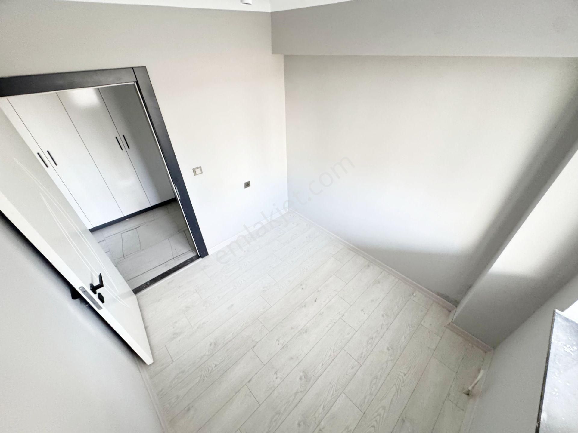 Yenikent M.kemal Mh.de 3+1 Girişte Okullar Bölgesinde Satılık Daire - Görsel 17