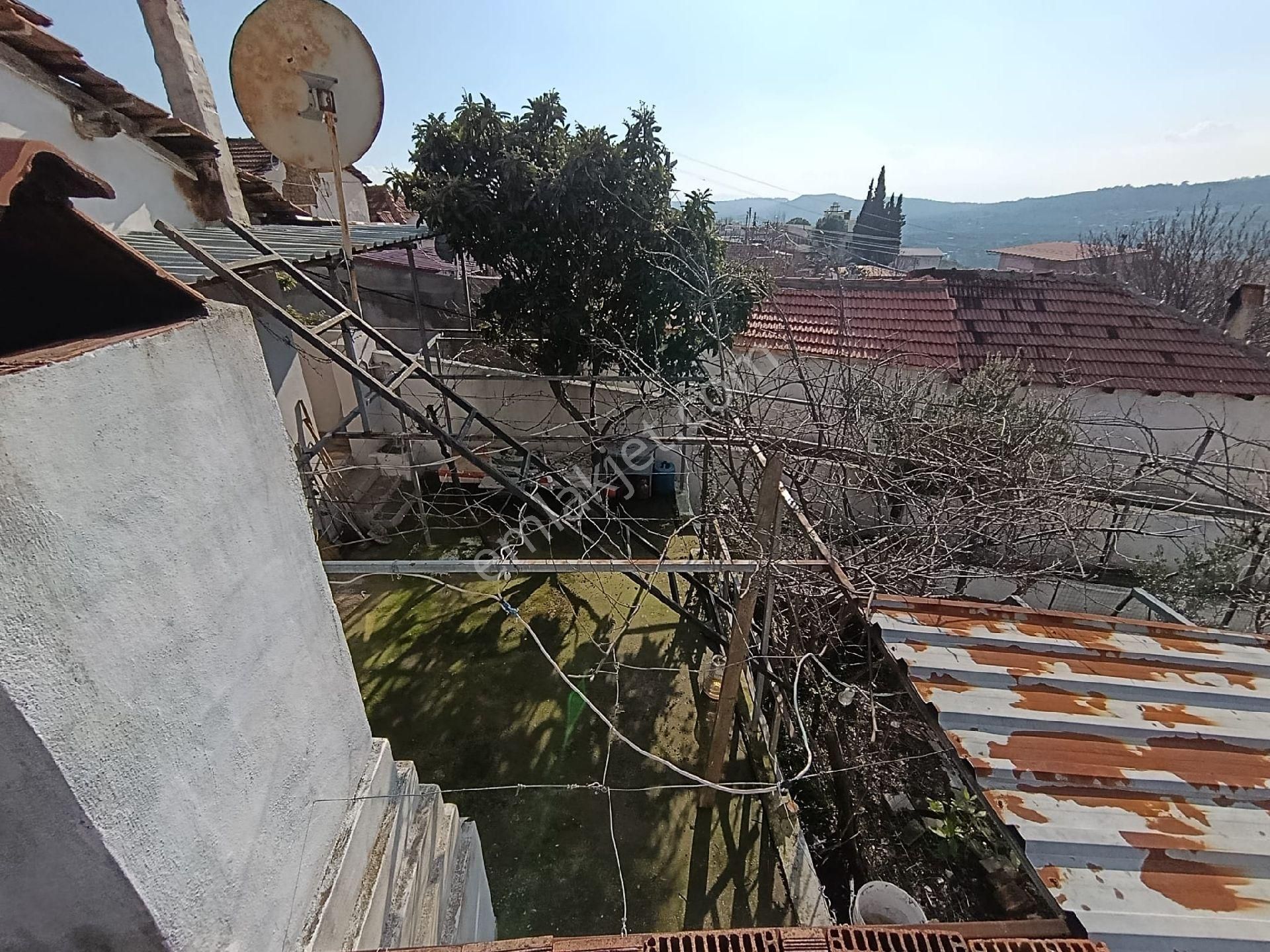 Torbalı Saipler Mahallesi'nde 235 M2 Arsa İçinde 2+1 Müstakil - Görsel 12