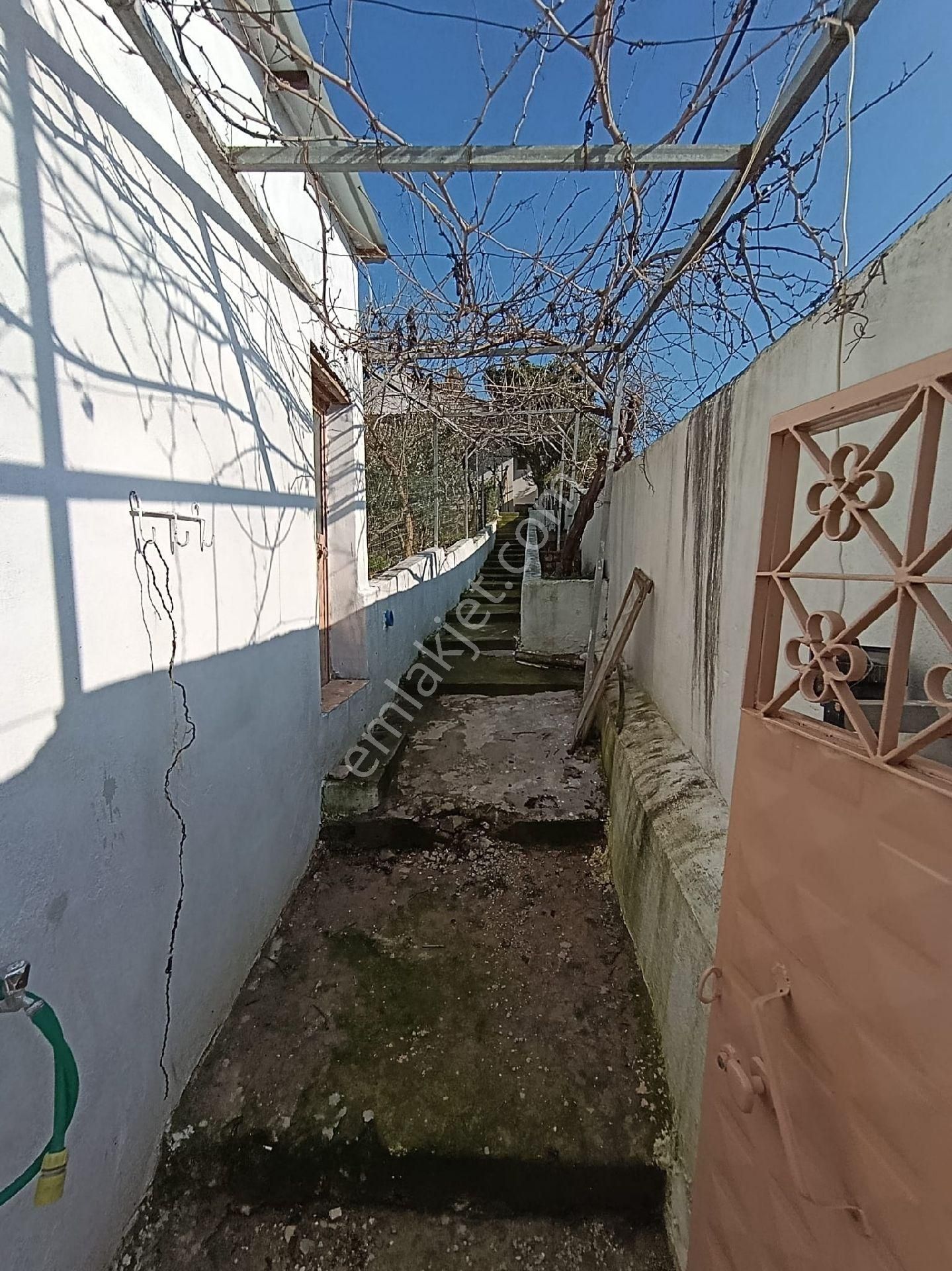 Torbalı Saipler Mahallesi'nde 235 M2 Arsa İçinde 2+1 Müstakil - Görsel 32