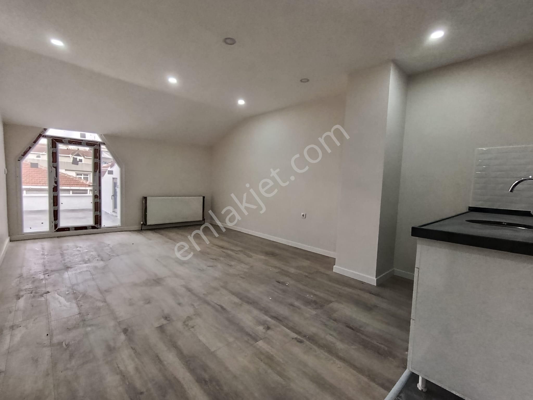 Bahçelievler Cumhuriyet Mah. 4+2 Yeni Bina Satılık Dubleks Daire - Görsel 15