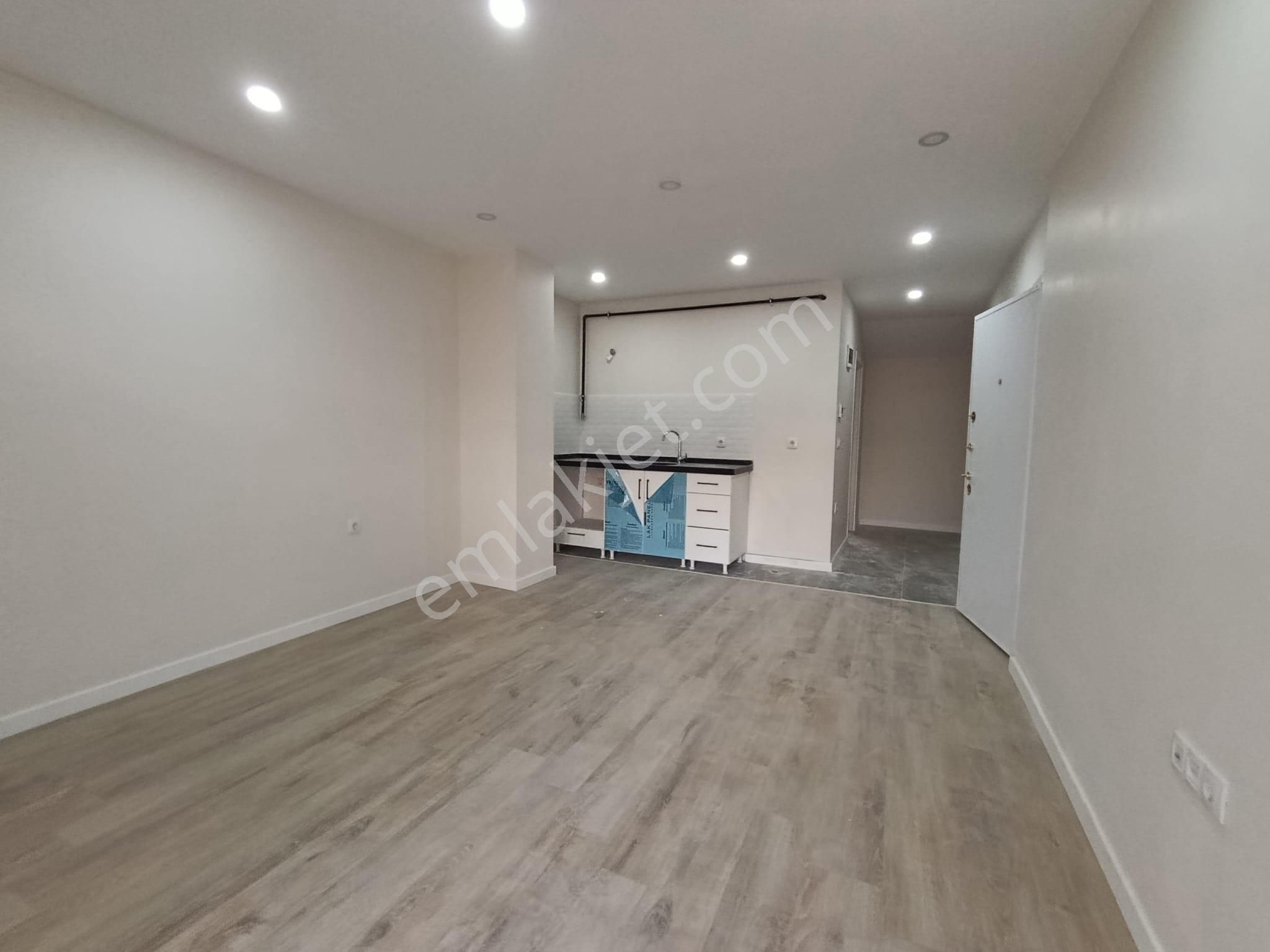 Bahçelievler Cumhuriyet Mah. 4+2 Yeni Bina Satılık Dubleks Daire - Görsel 13