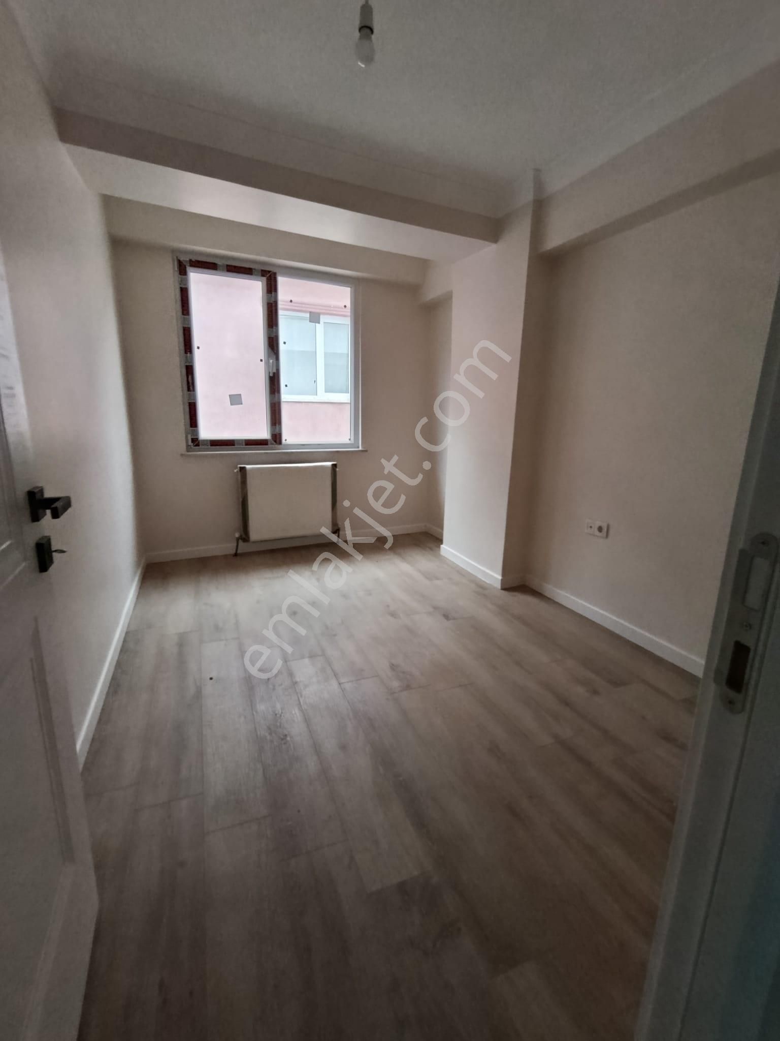 Bahçelievler Cumhuriyet Mah. 4+2 Yeni Bina Satılık Dubleks Daire - Görsel 9